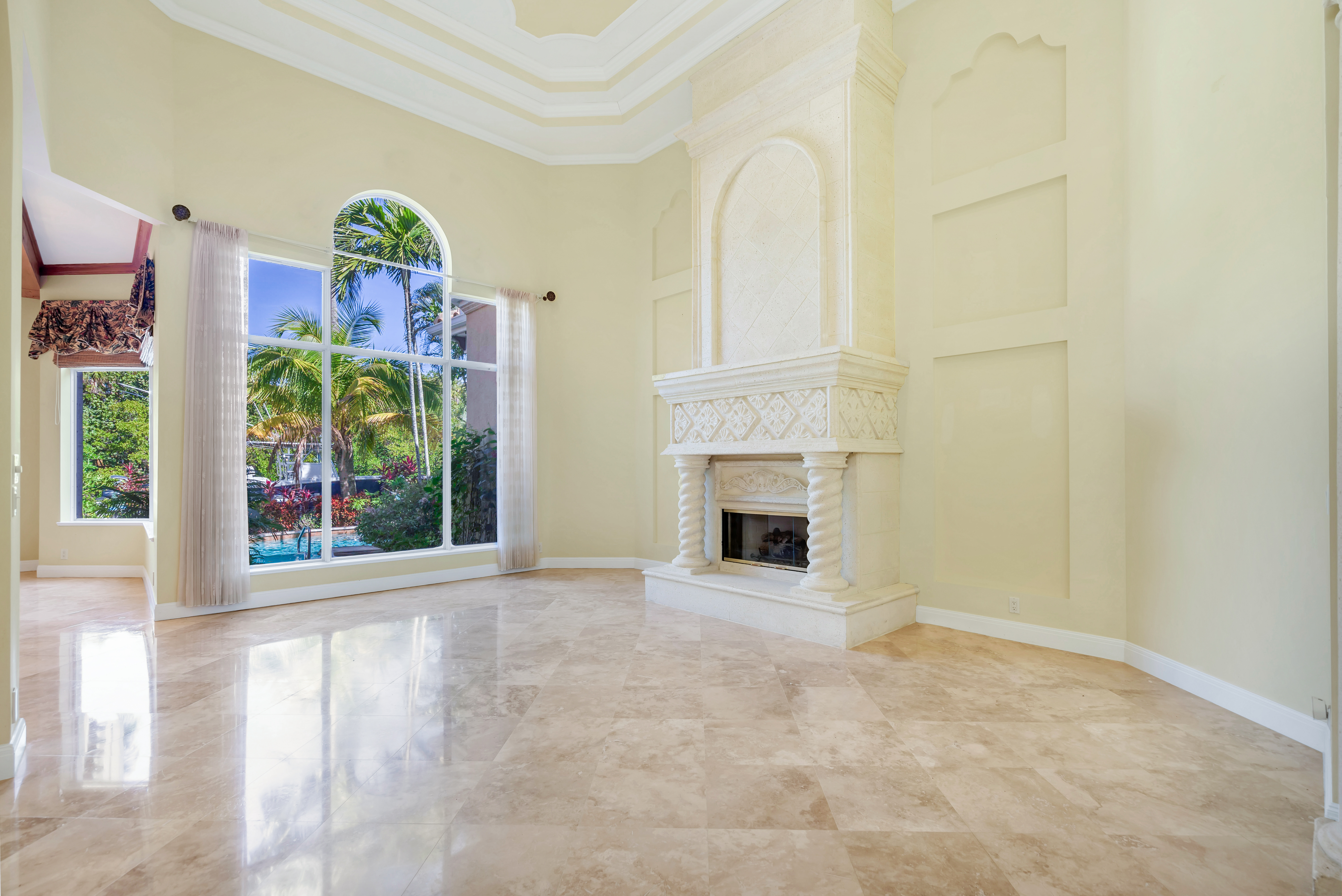 841 Harbour Isles Drive