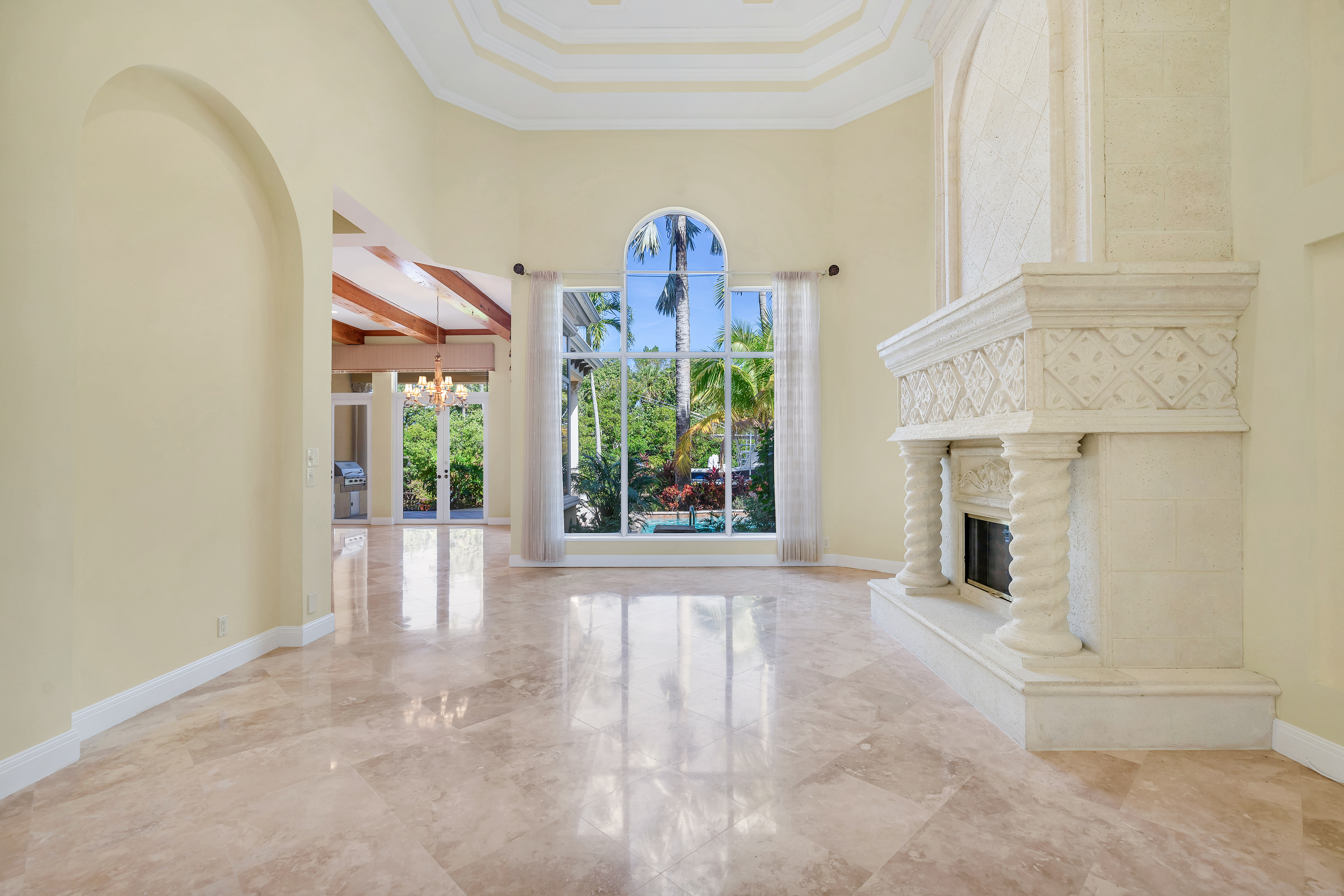 841 Harbour Isles Drive
