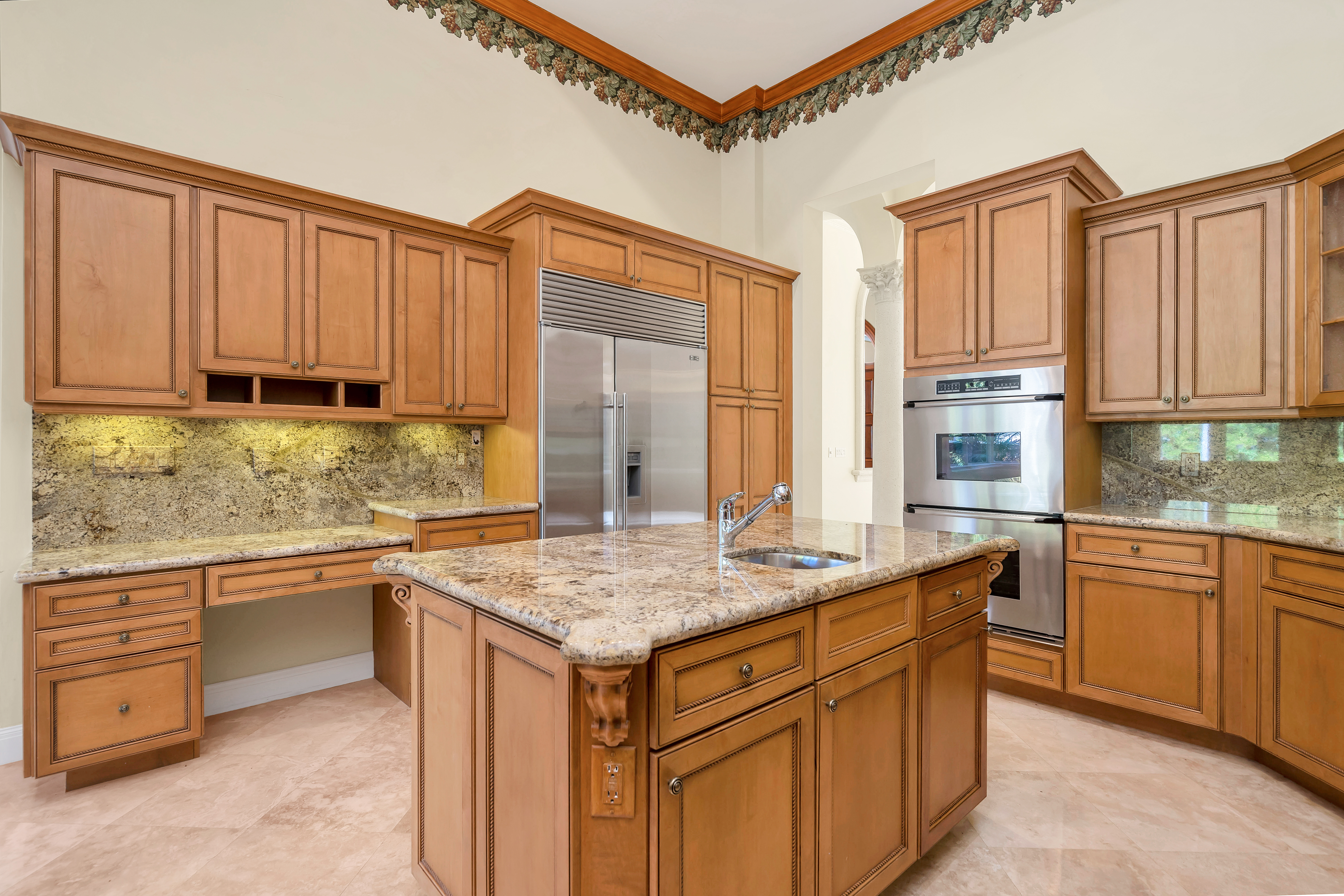 841 Harbour Isles Drive