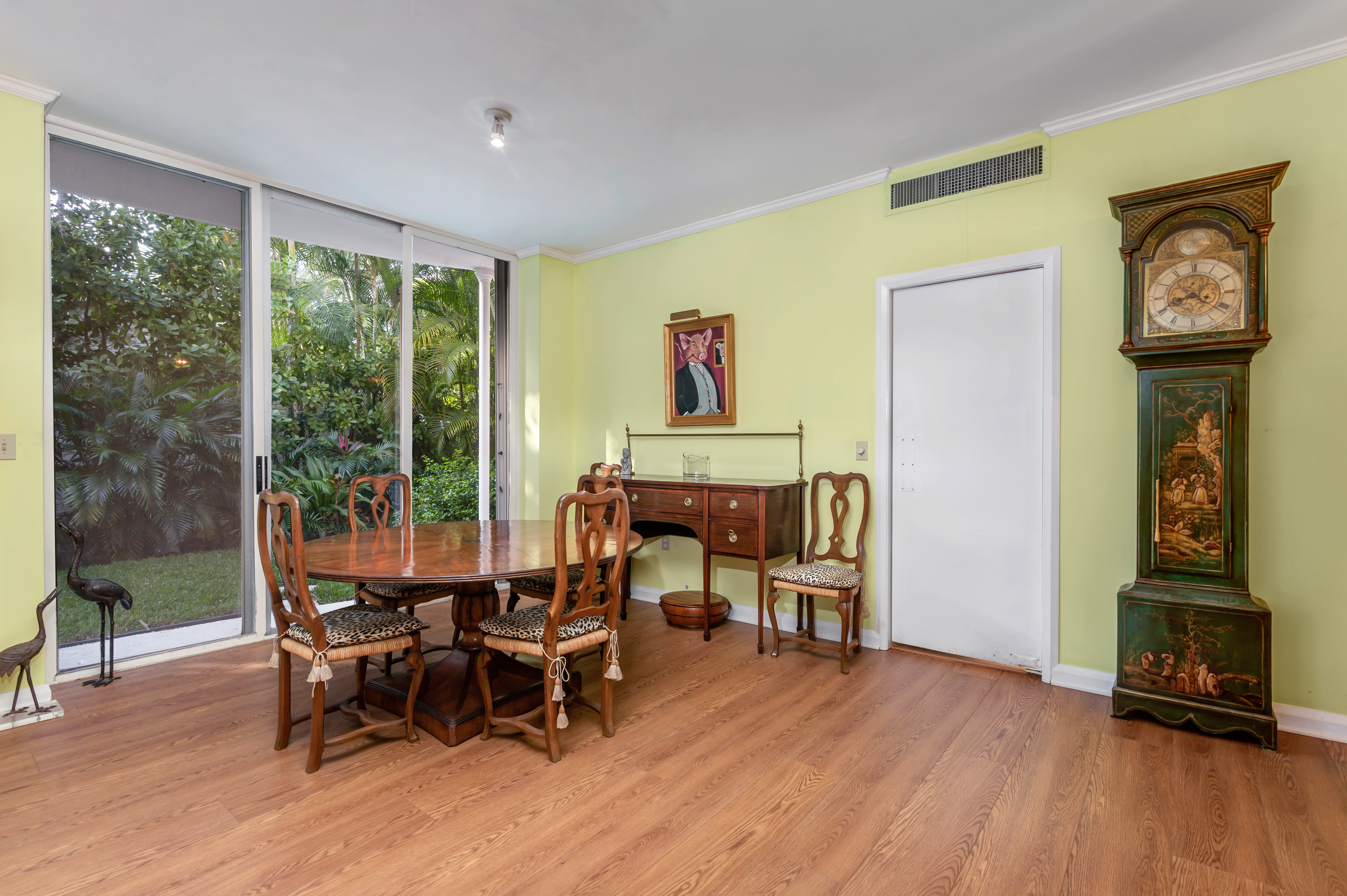 429 Australian Avenue 3