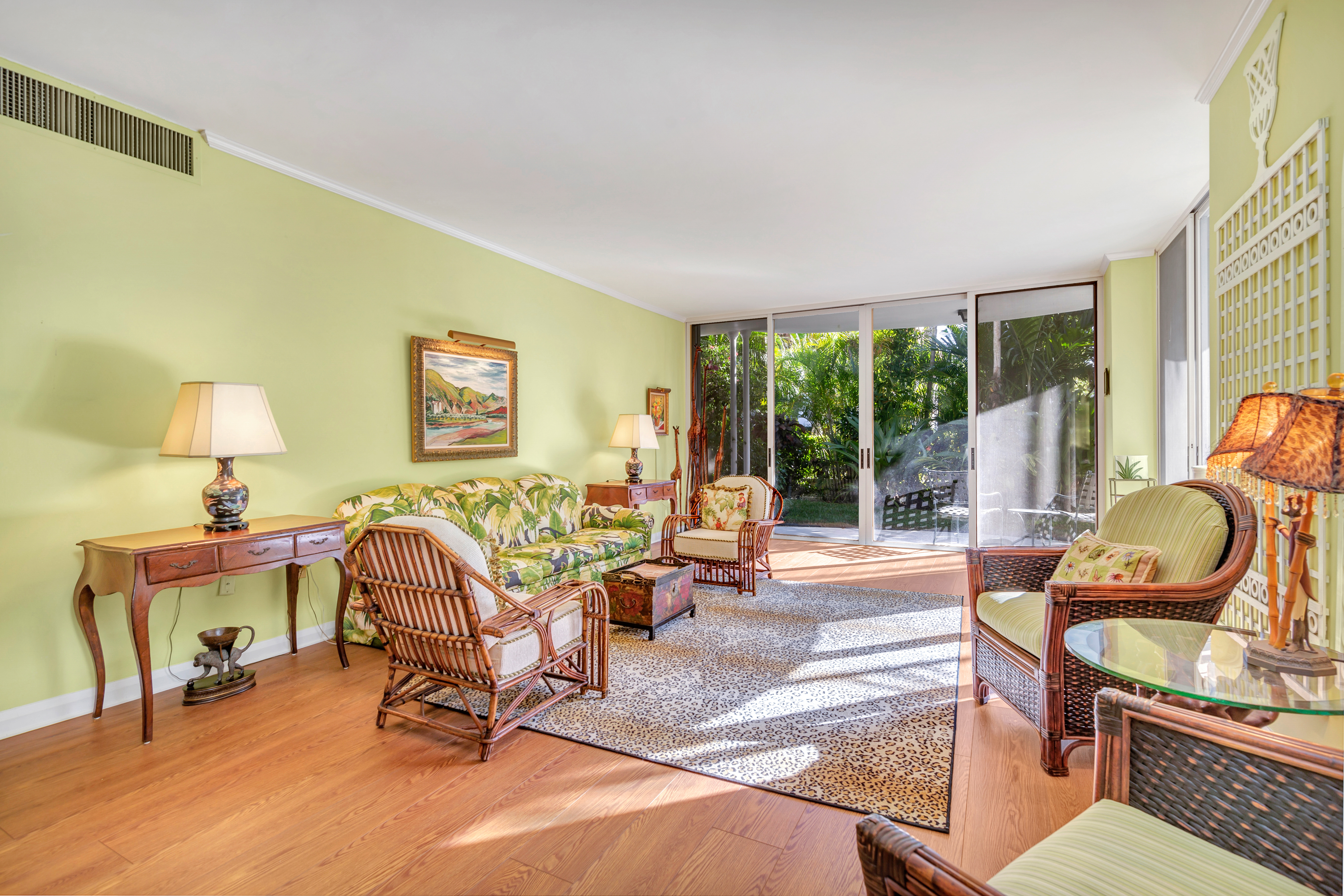 429 Australian Avenue 3