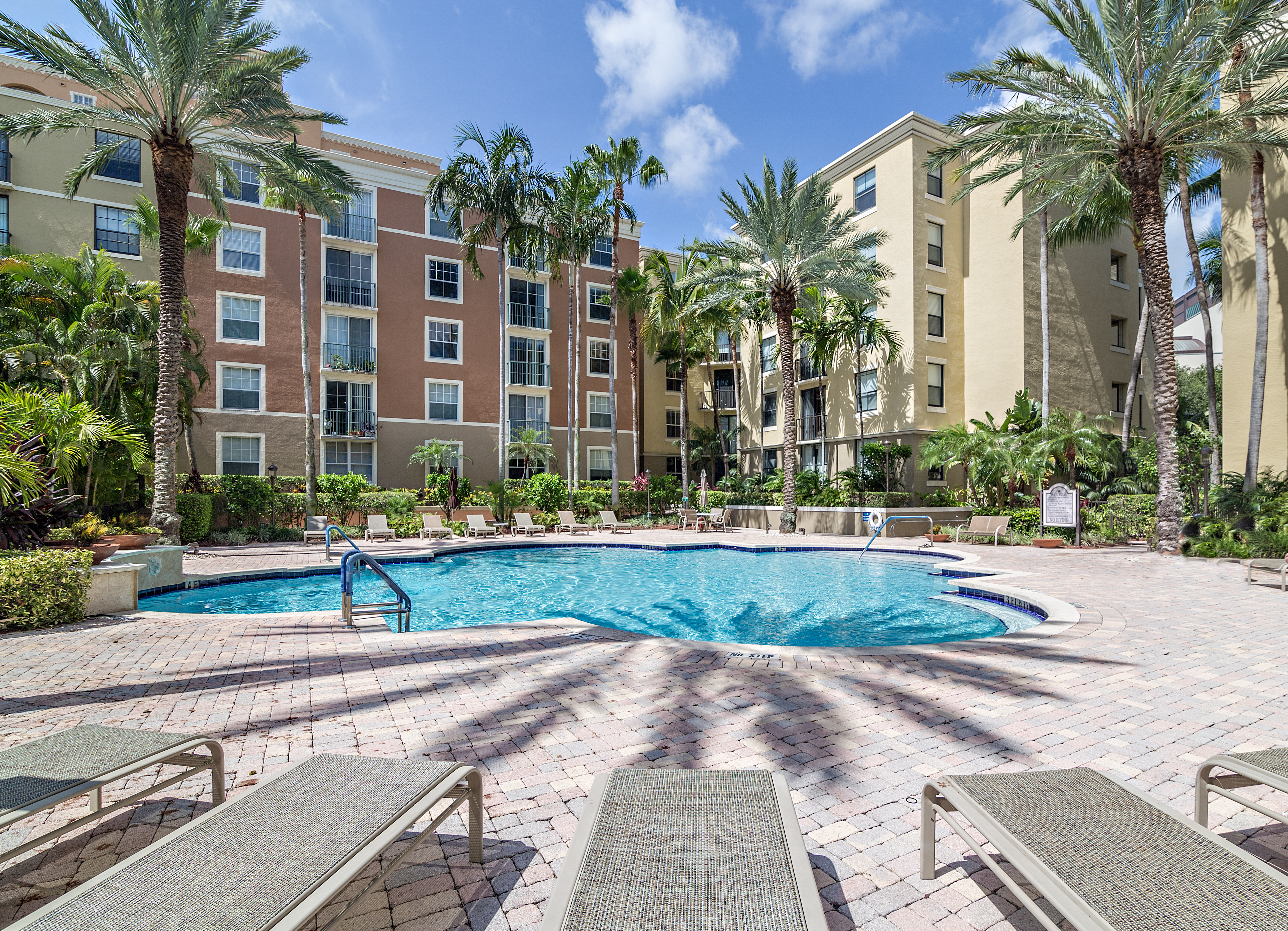 651 Okeechobee Boulevard 607