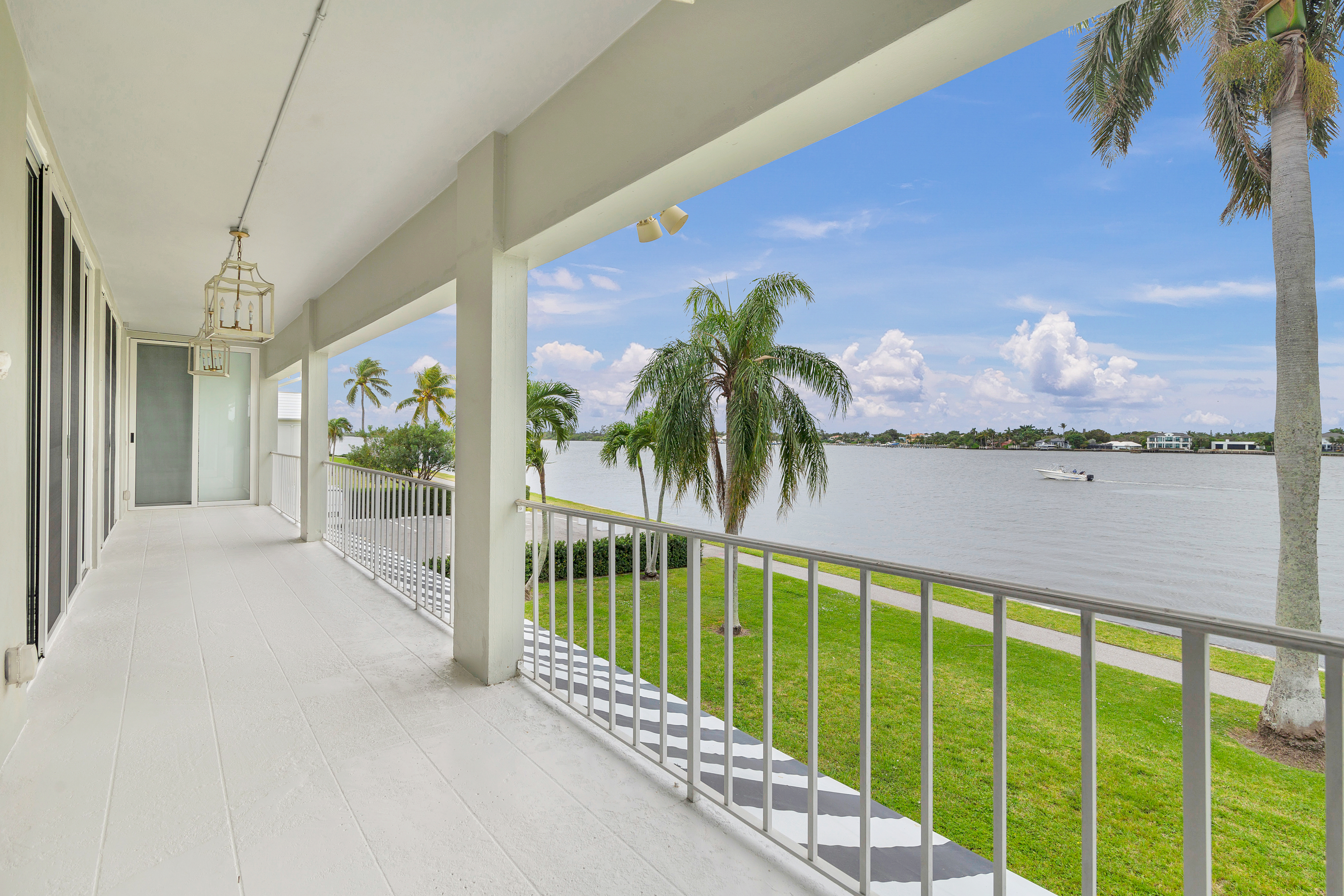 2160 Ibis Isle Road 5