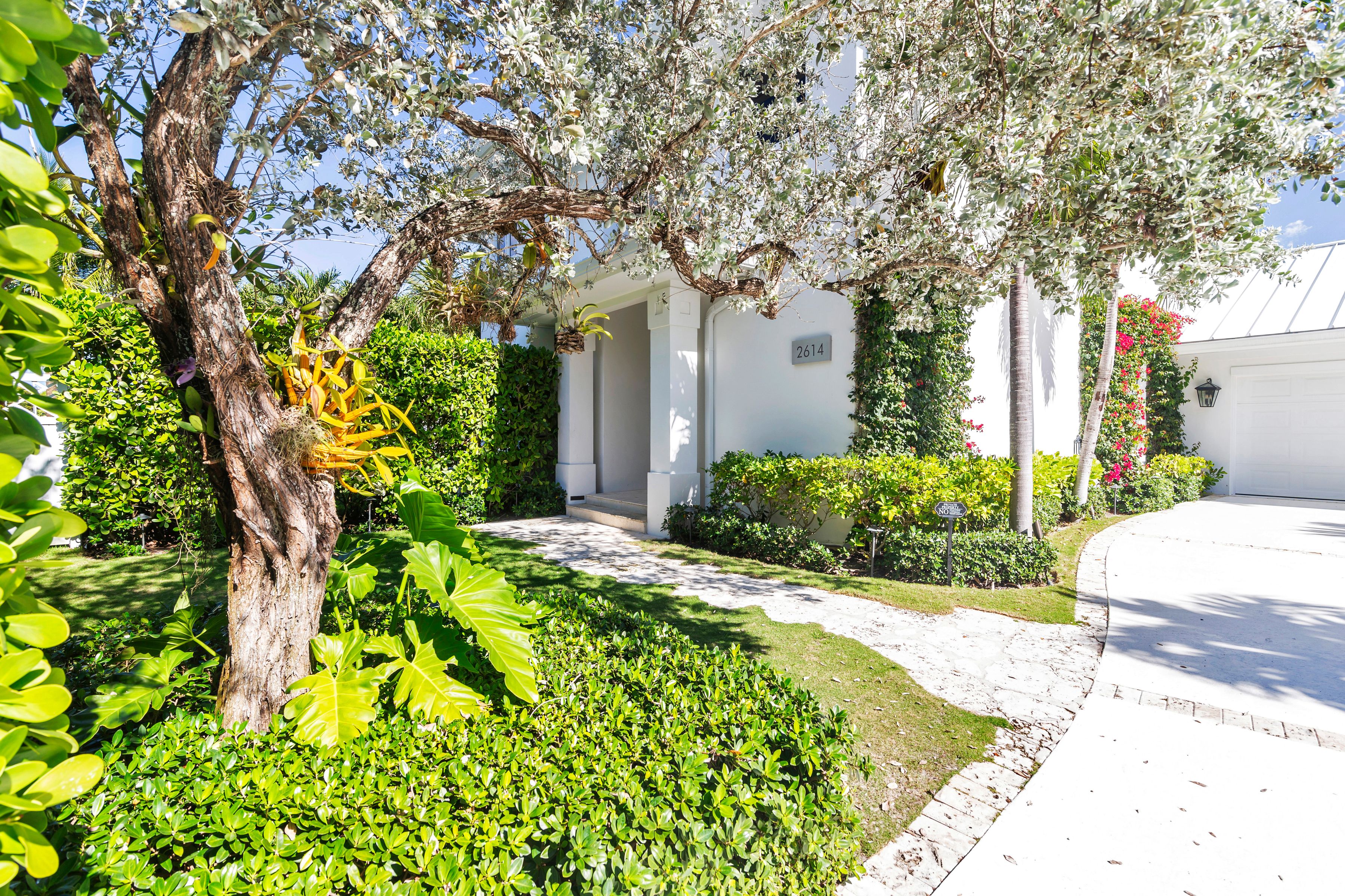 2614 Furman Lane