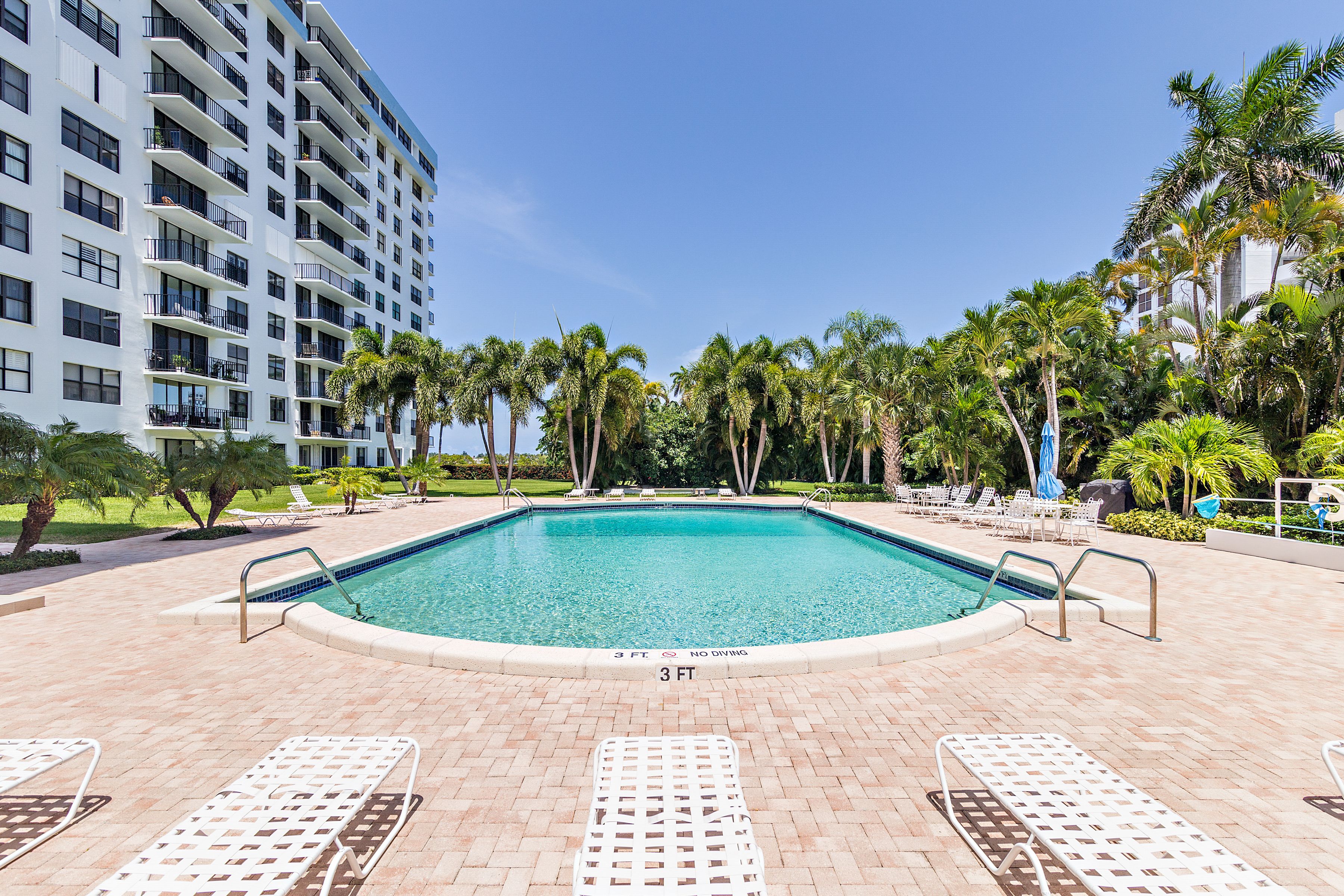 3800 Washington Road 712