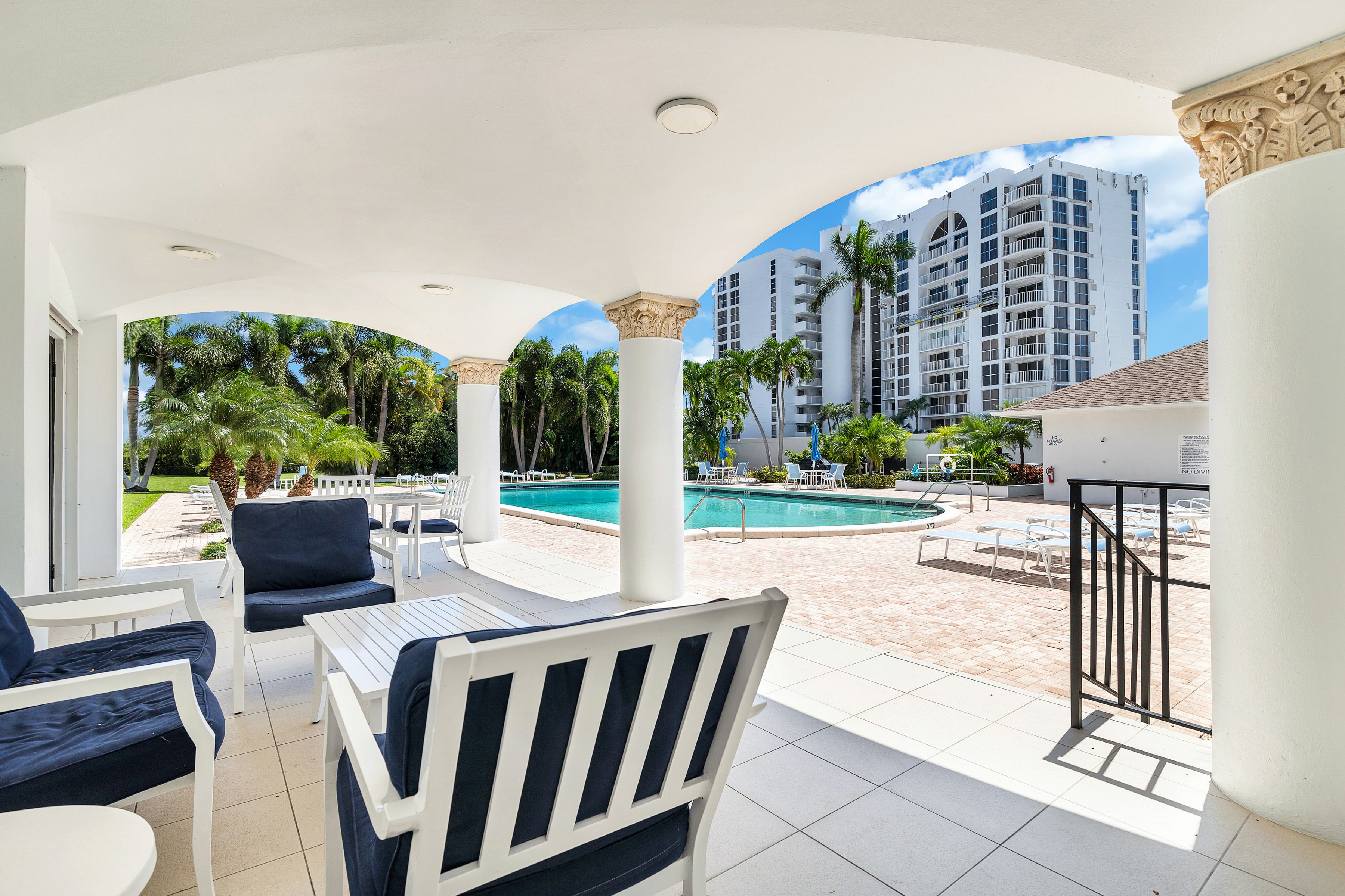 3800 Washington Road 712
