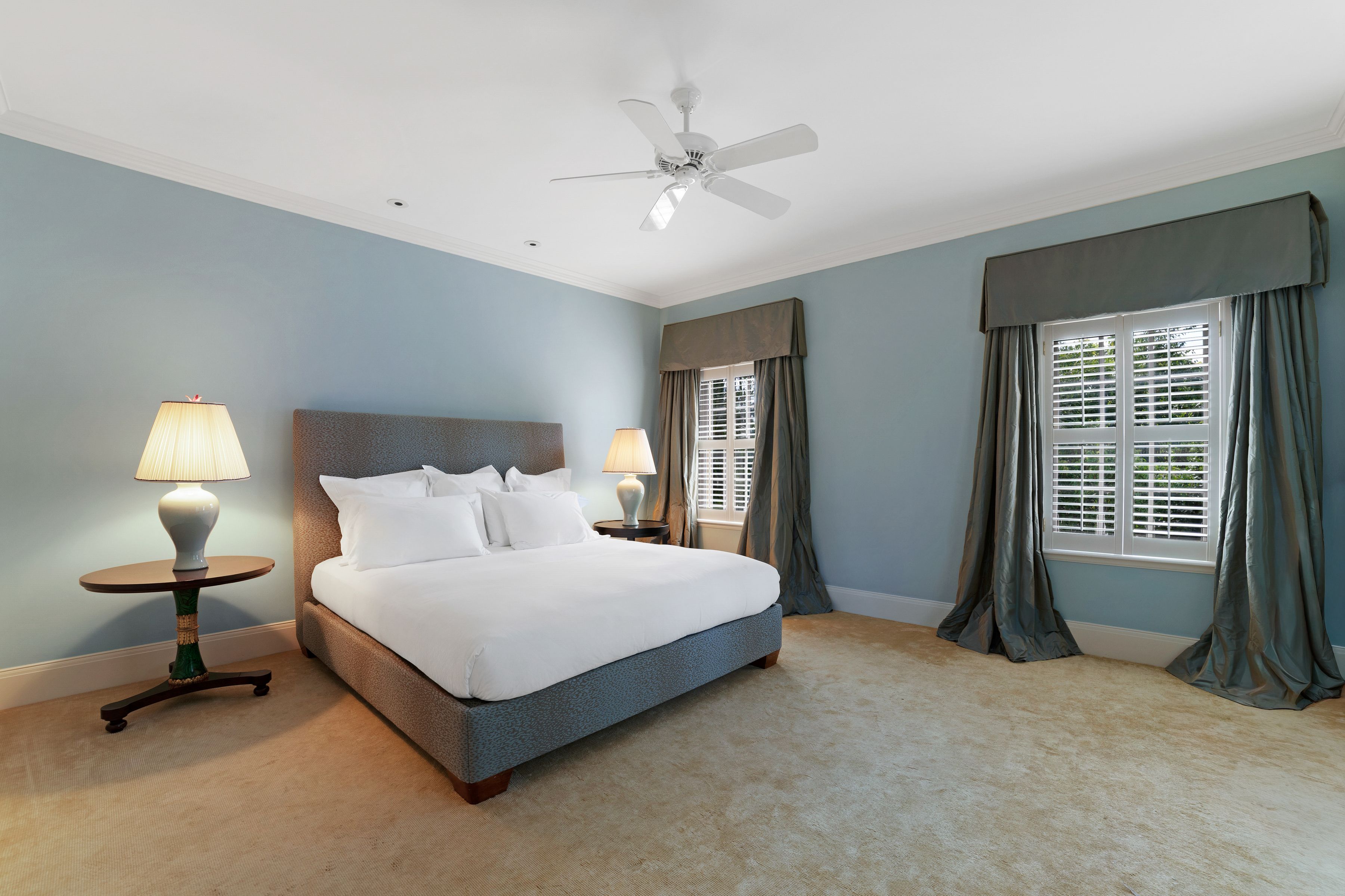 510 N Lake Way, Palm Beach, FL