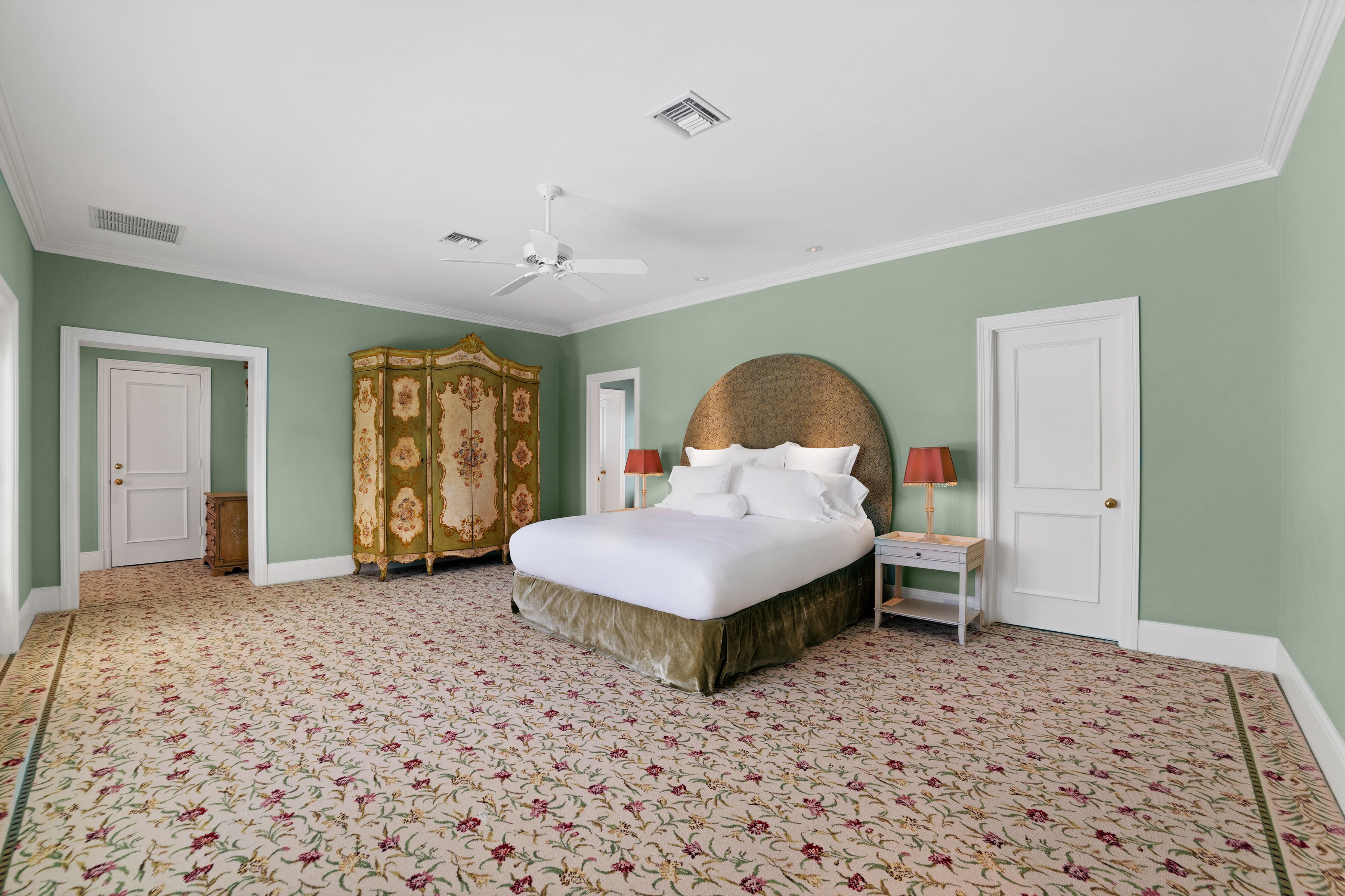 510 N Lake Way, Palm Beach, FL