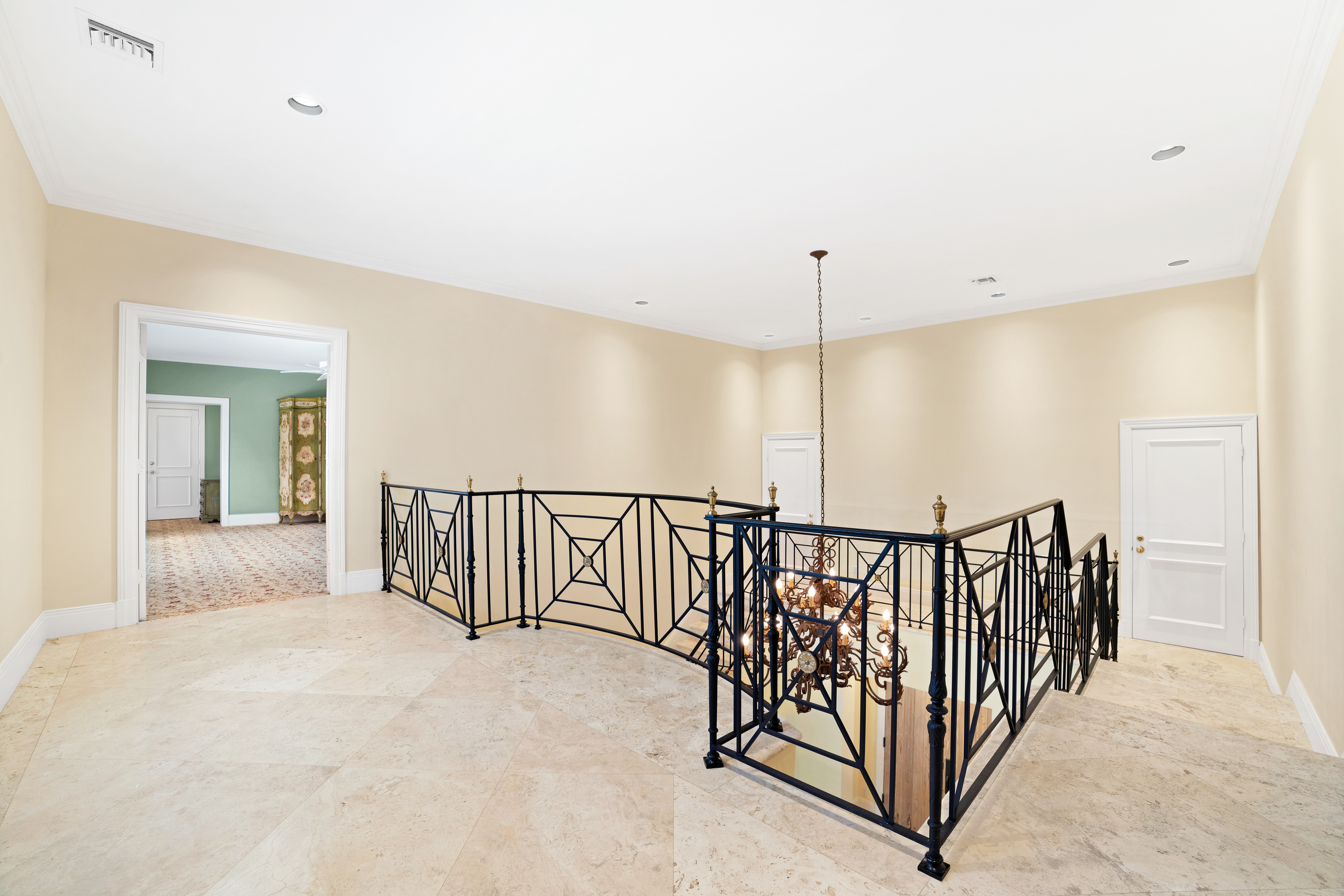 510 N Lake Way, Palm Beach, FL