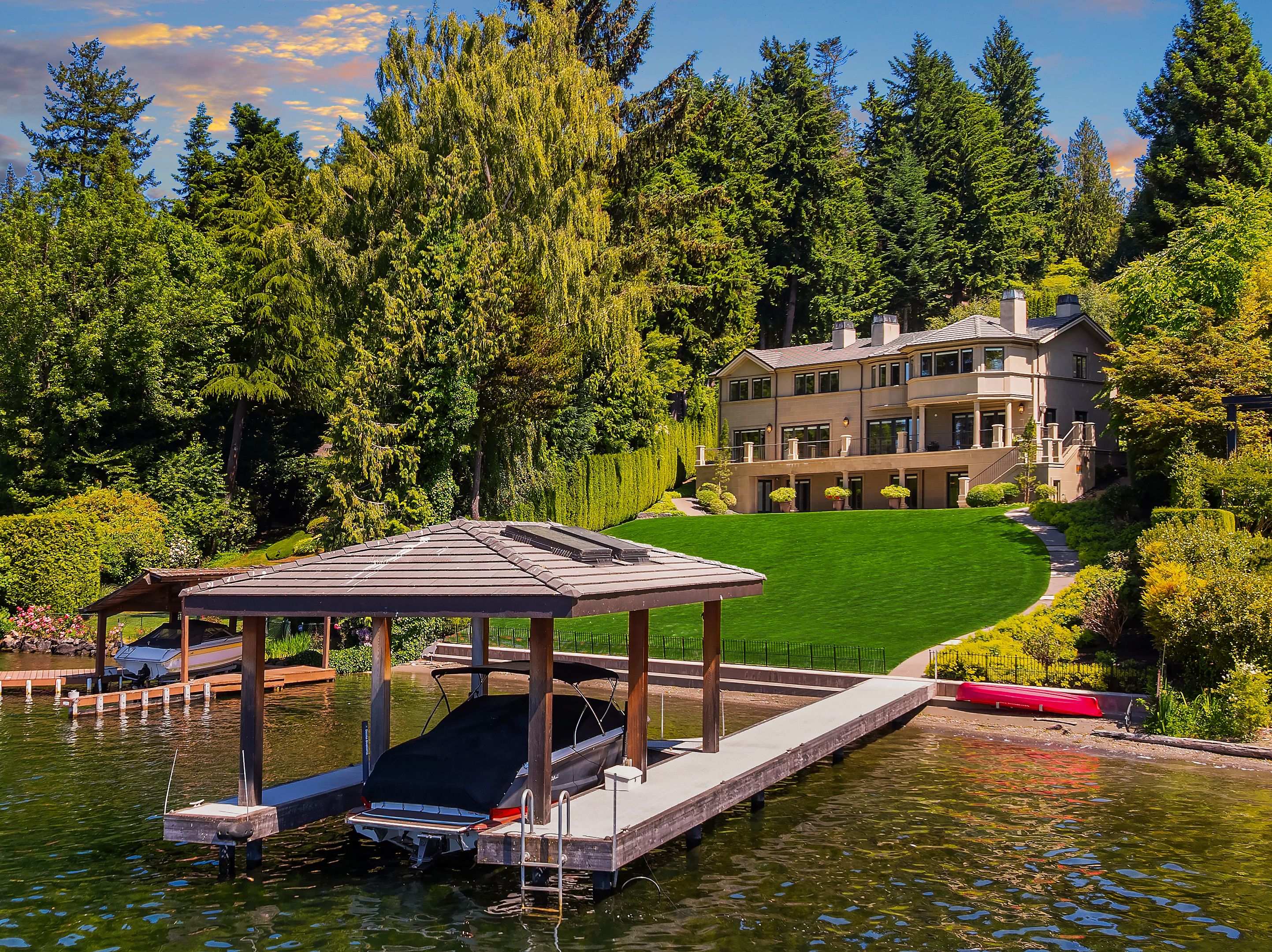 628252 RE Undisclosed, Mercer Island, WA