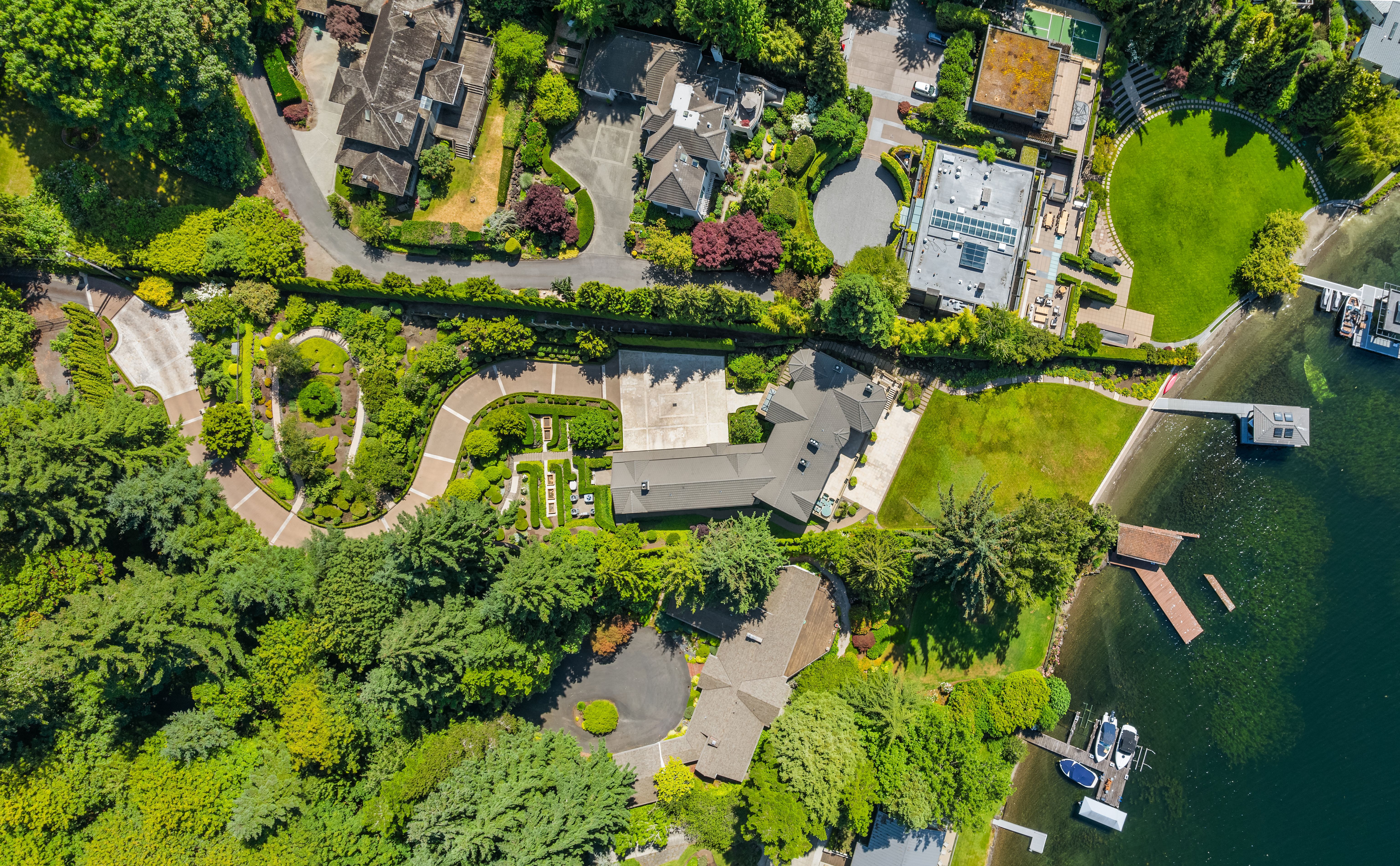 628252 RE Undisclosed, Mercer Island, WA