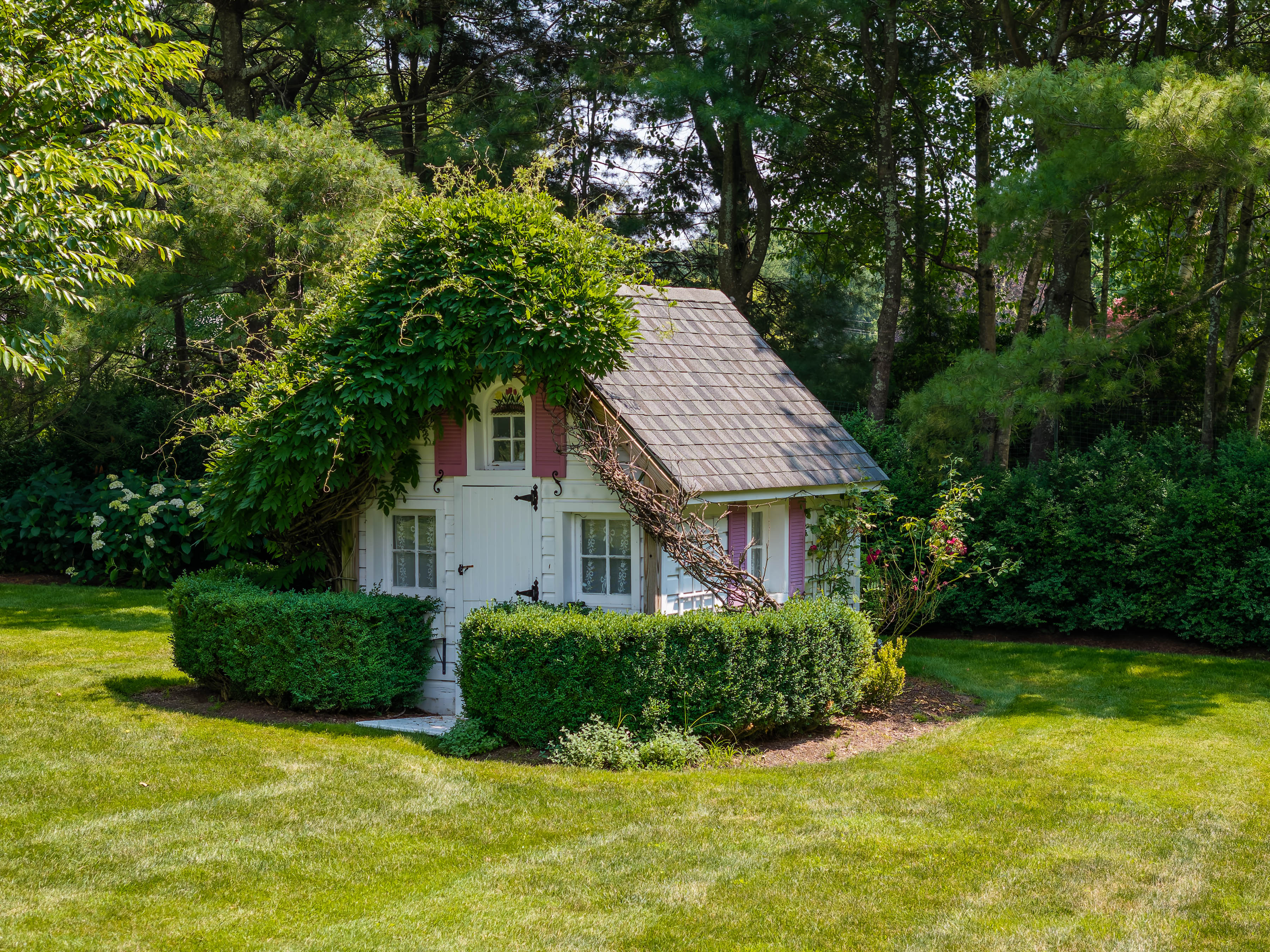 10 Meadow Lane, Purchase, CT