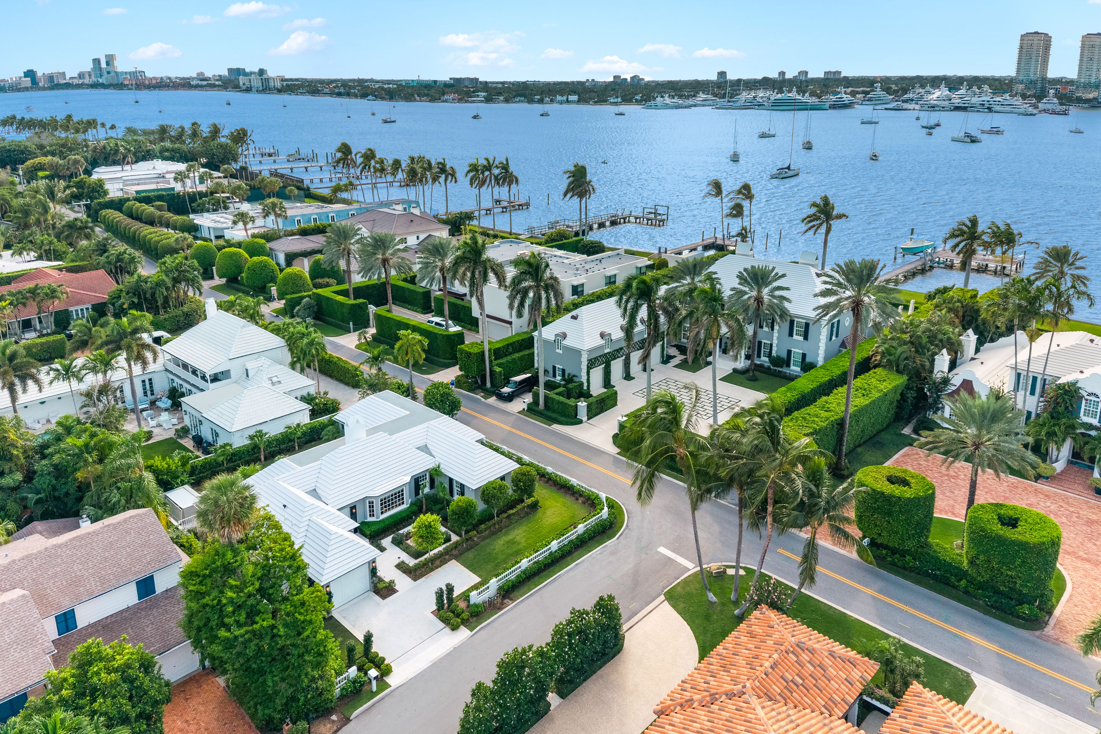 284 Monterey Road