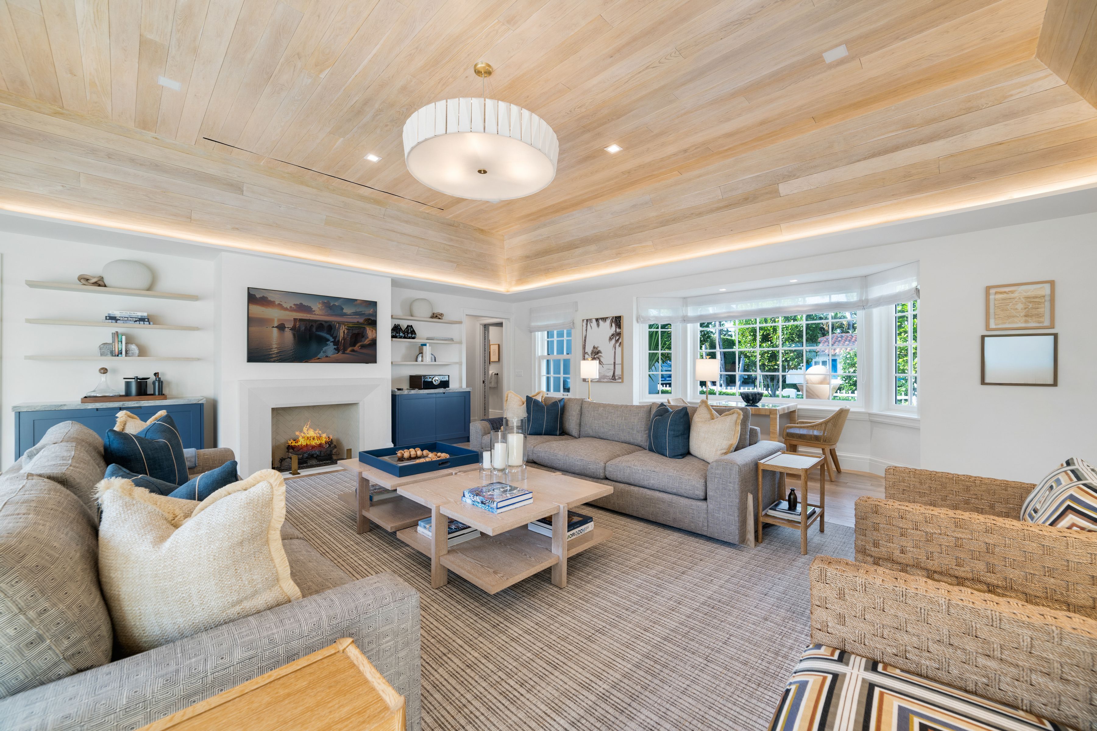 284 Monterey Road