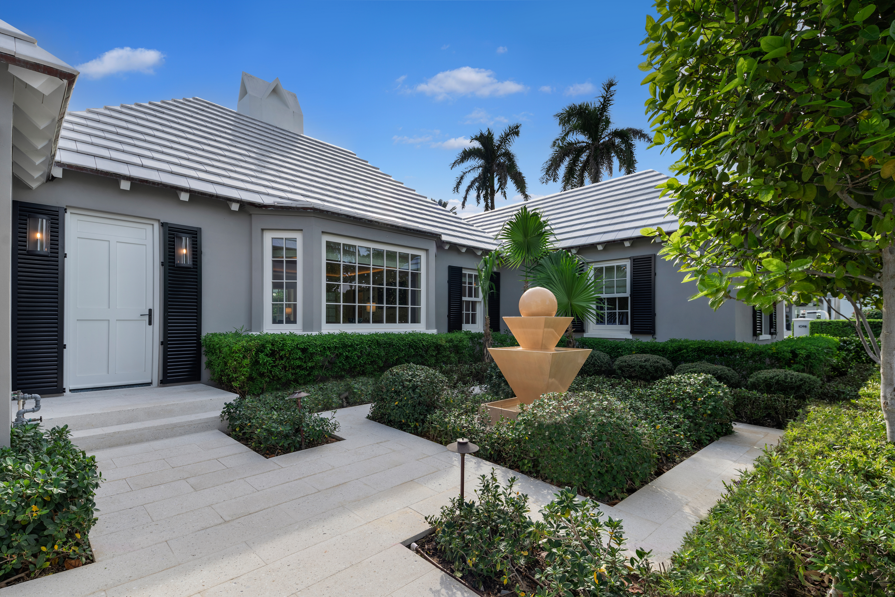 284 Monterey Road