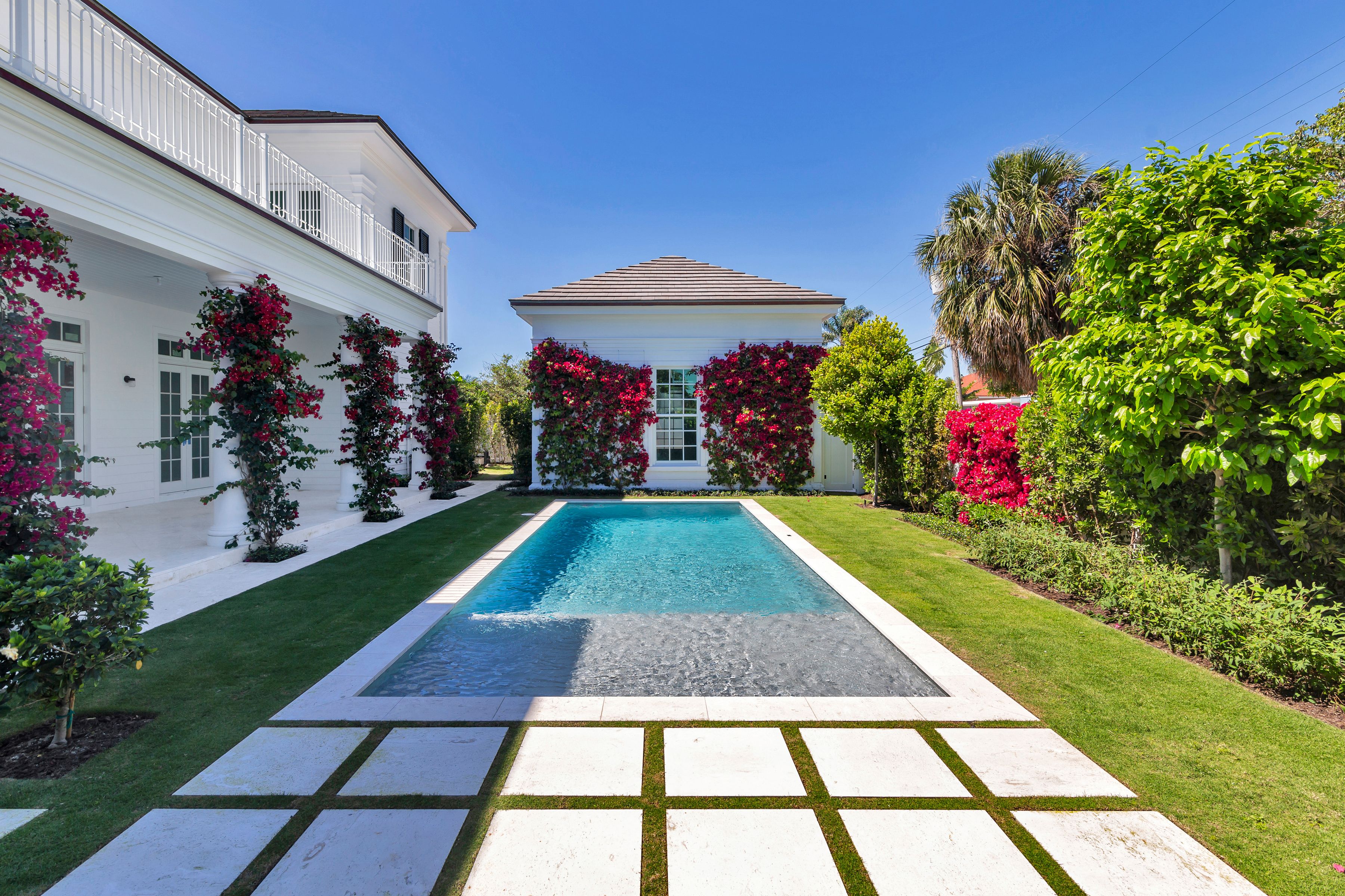 205 Gray Street