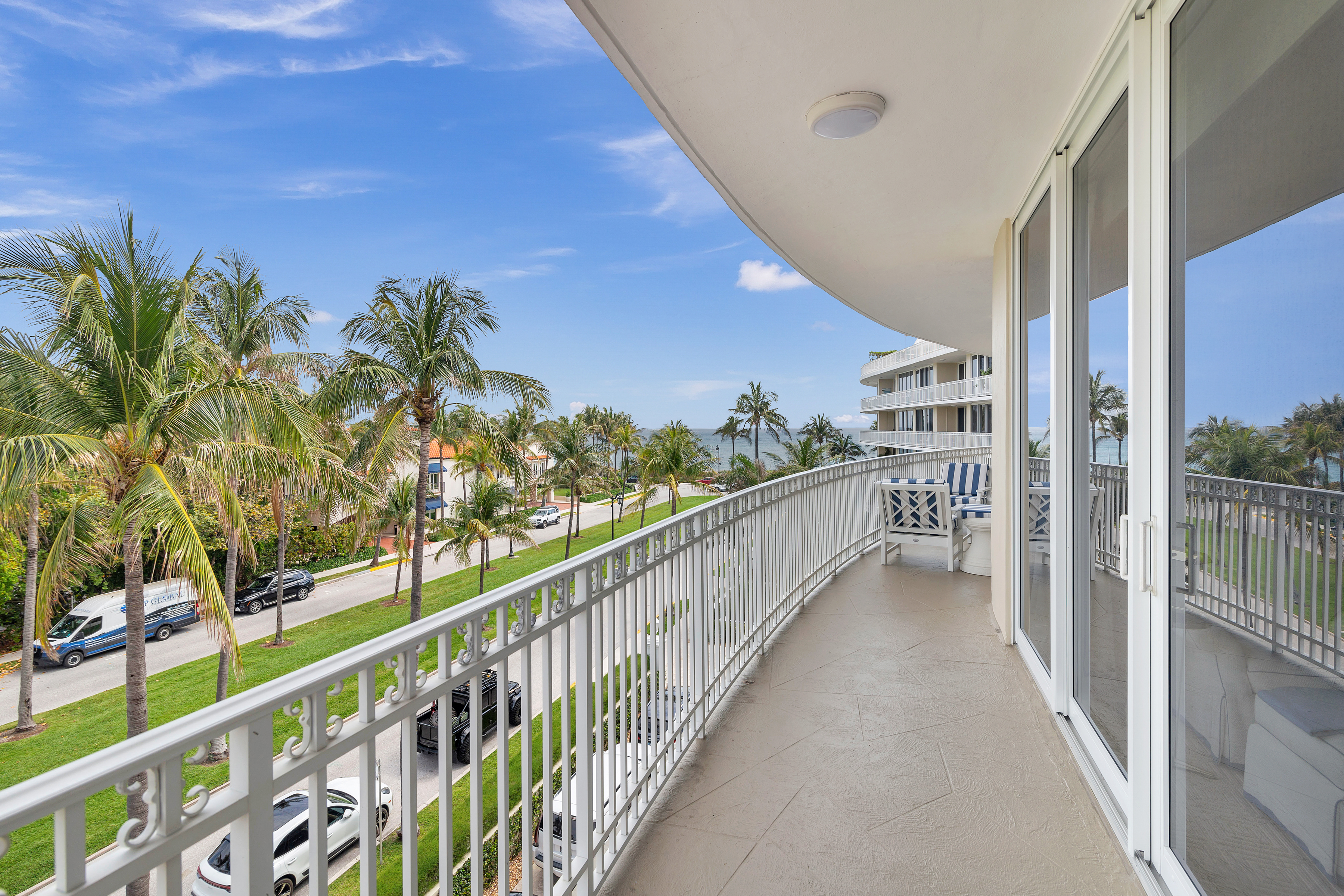 100 Royal Palm Way G4
