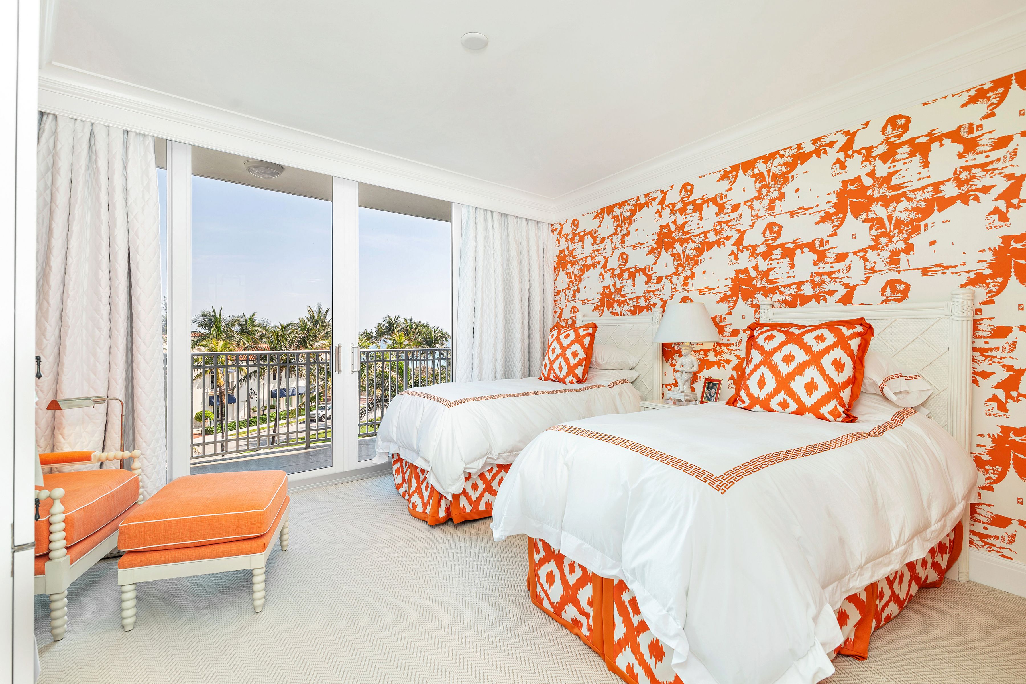 100 Royal Palm Way G4
