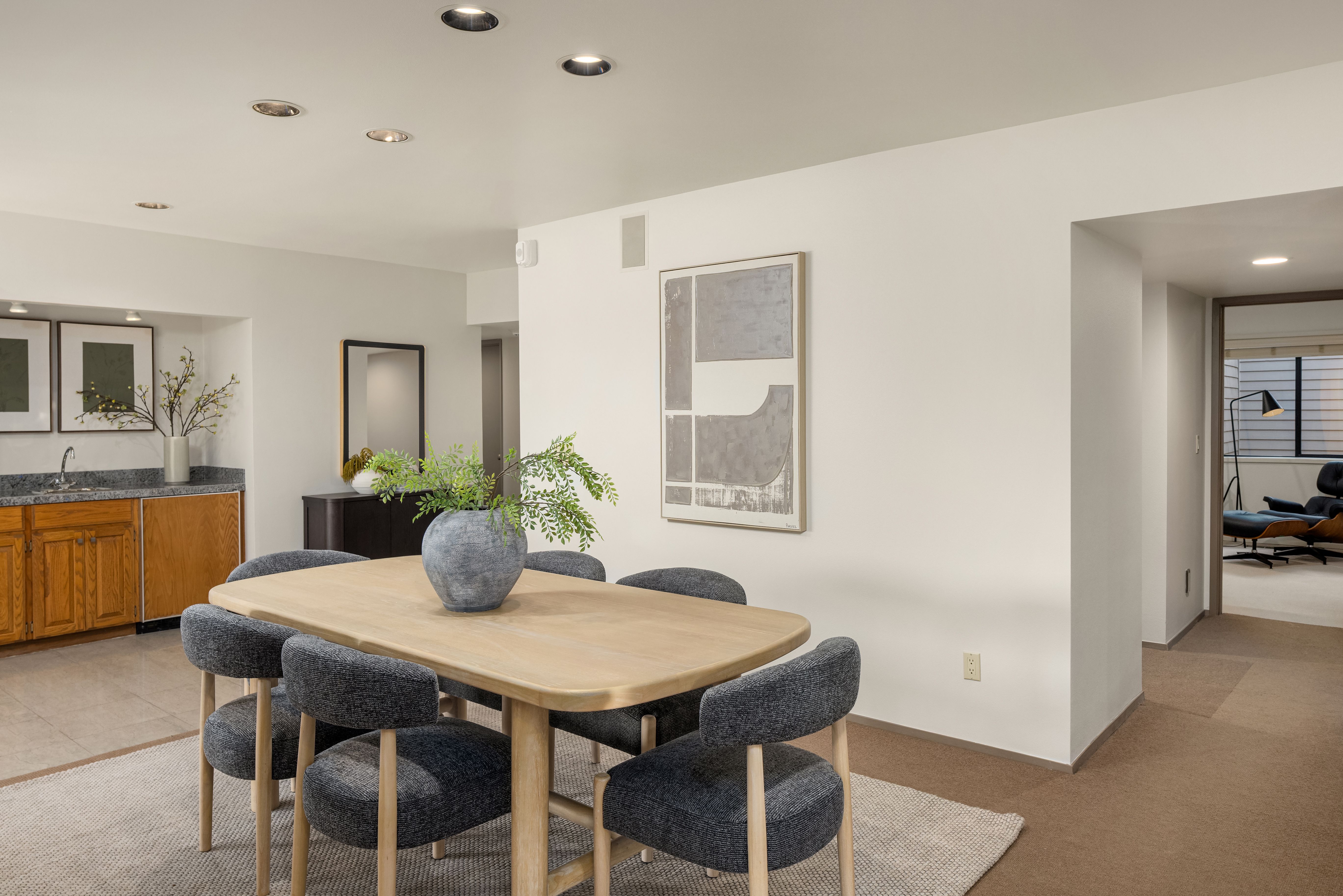 9903 Lake Washington Blvd NE #201