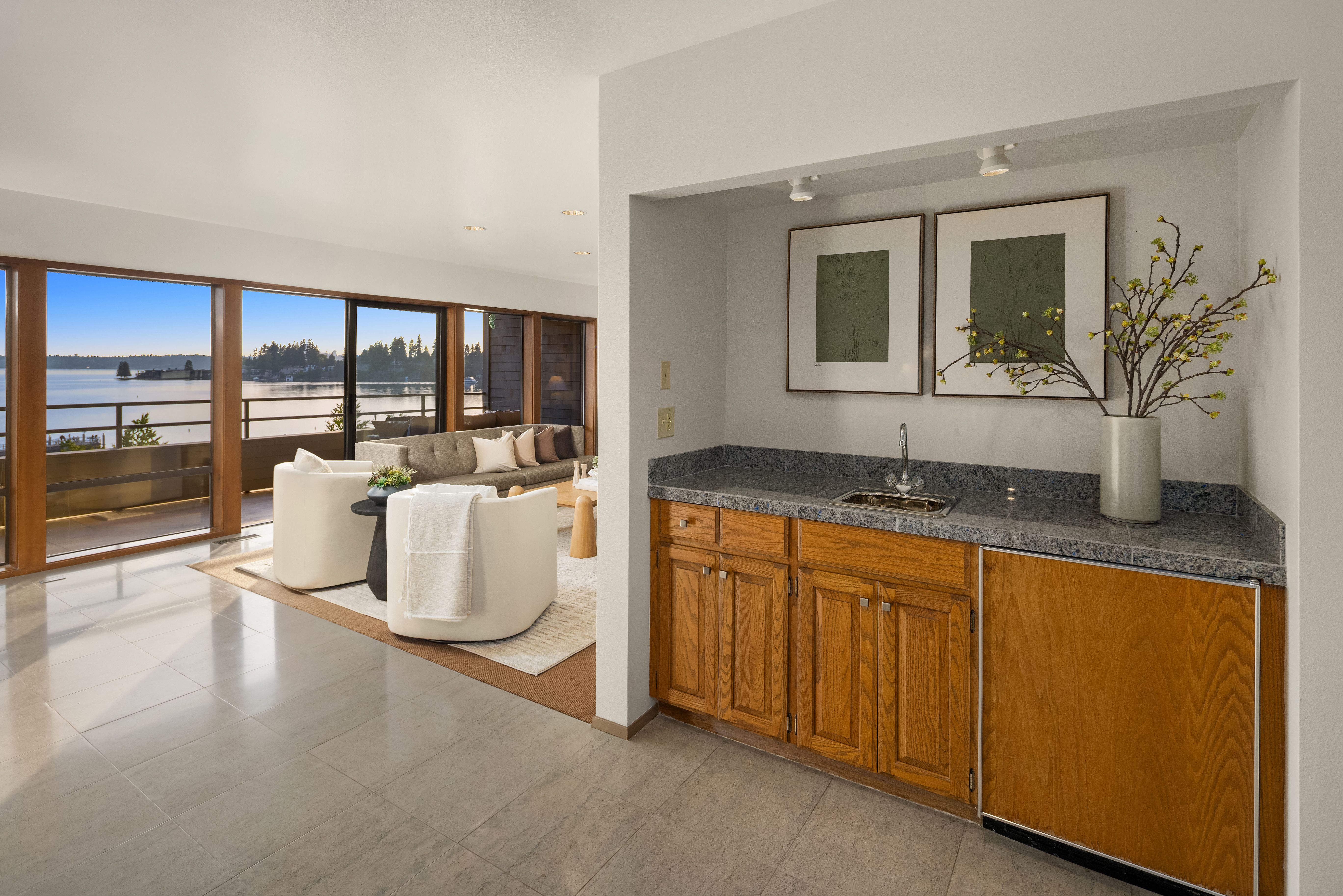 9903 Lake Washington Blvd NE #201