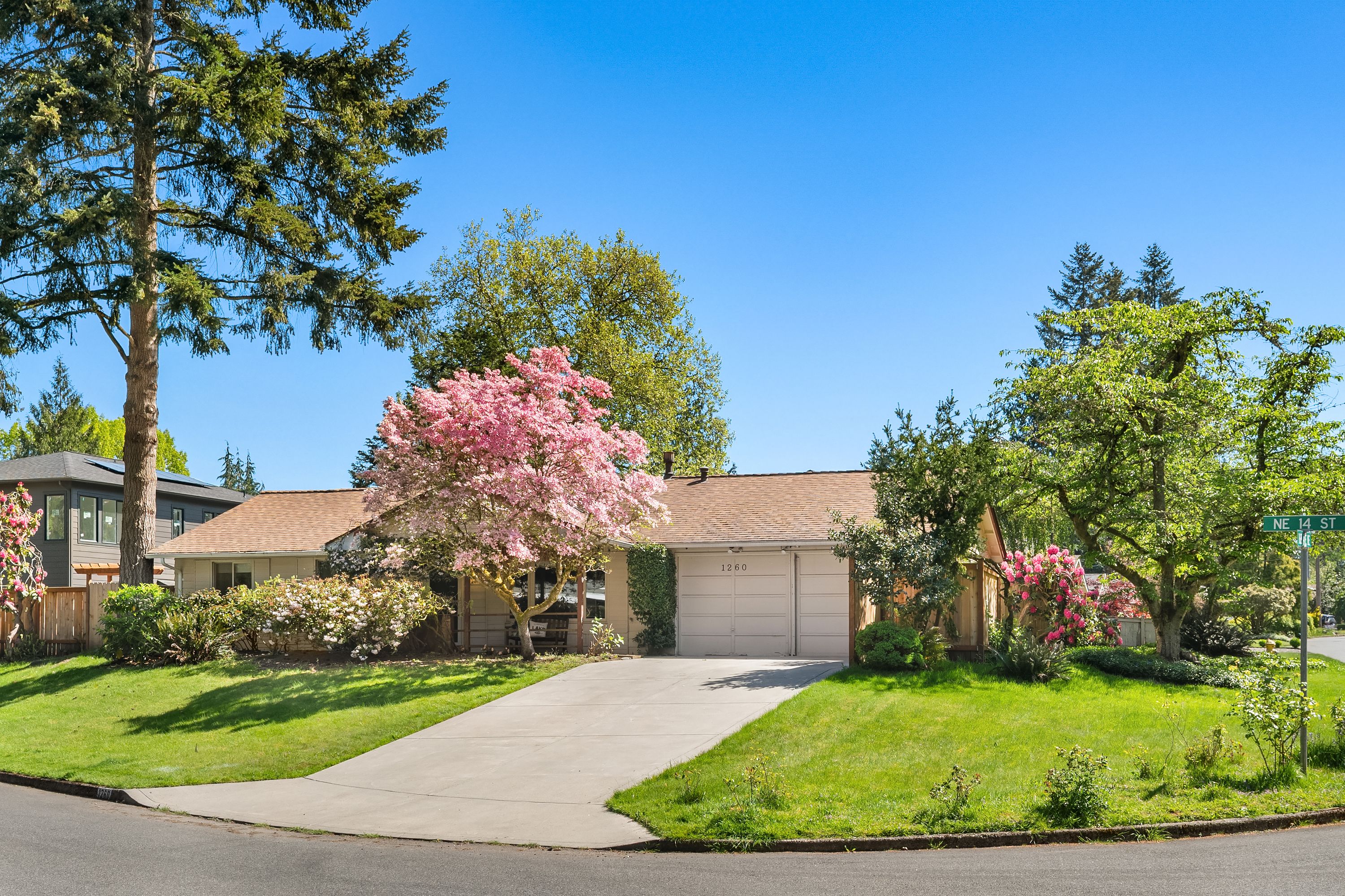 1260 168th Ave NE 