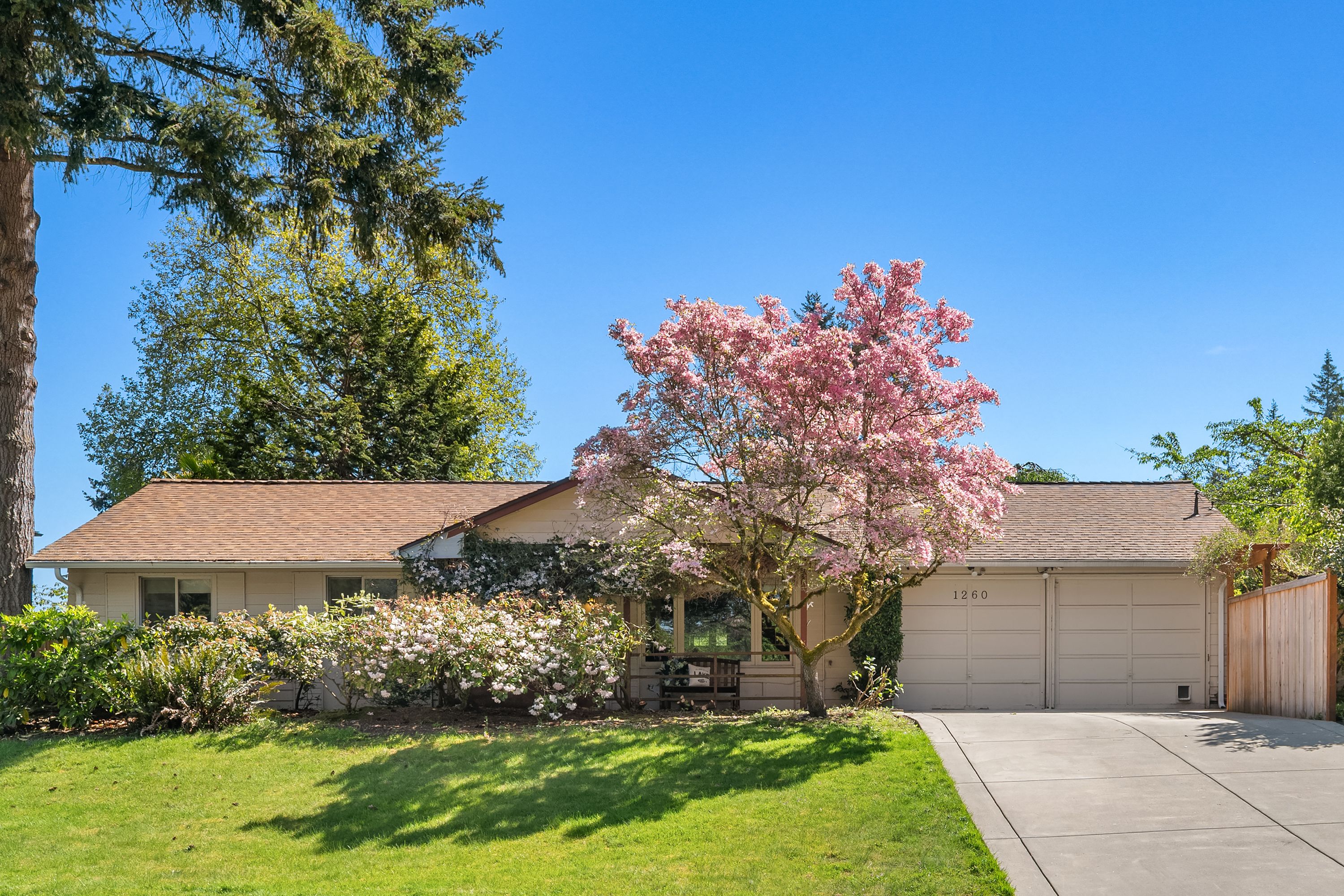 1260 168th Ave NE 