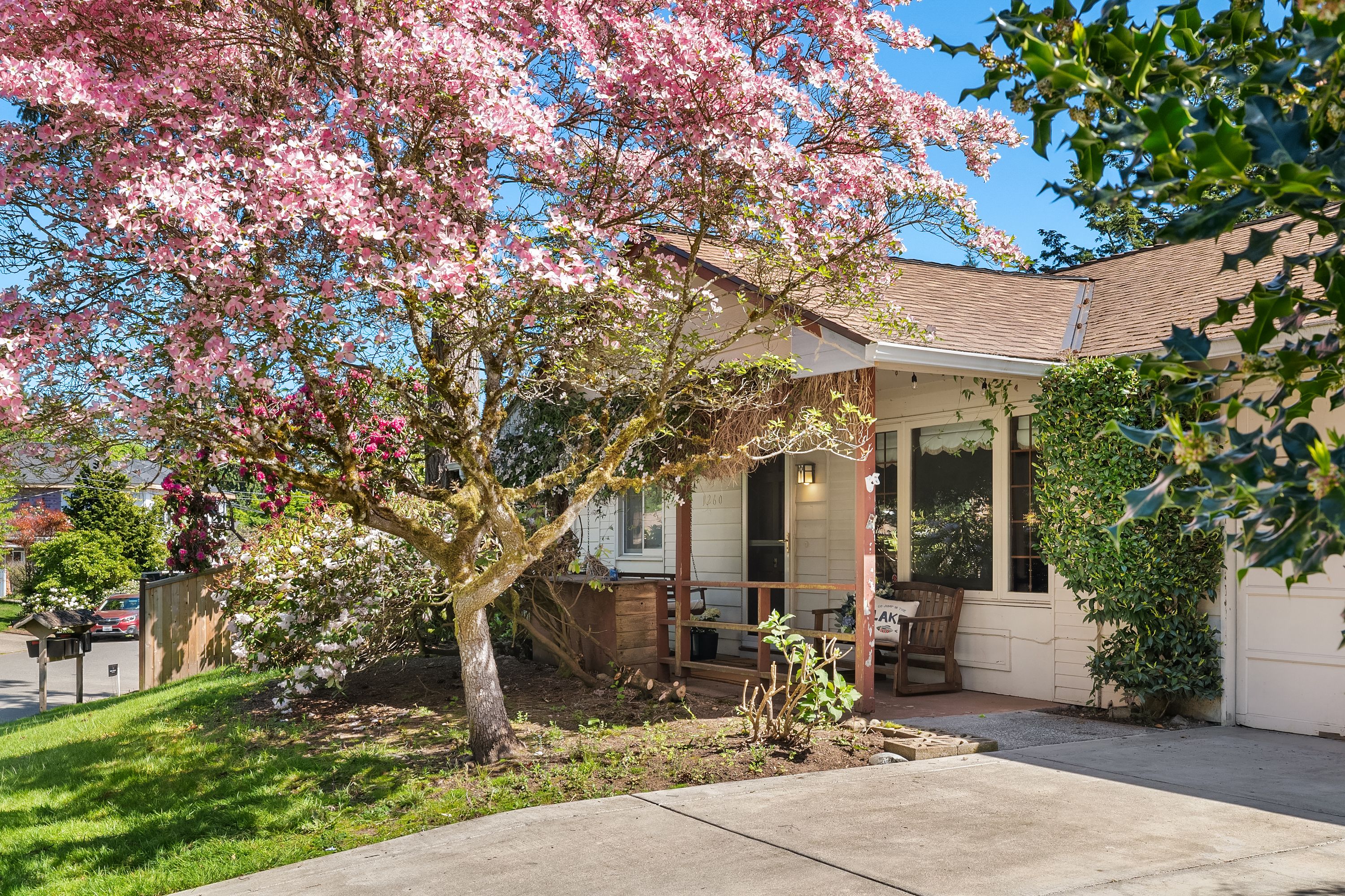 1260 168th Ave NE 