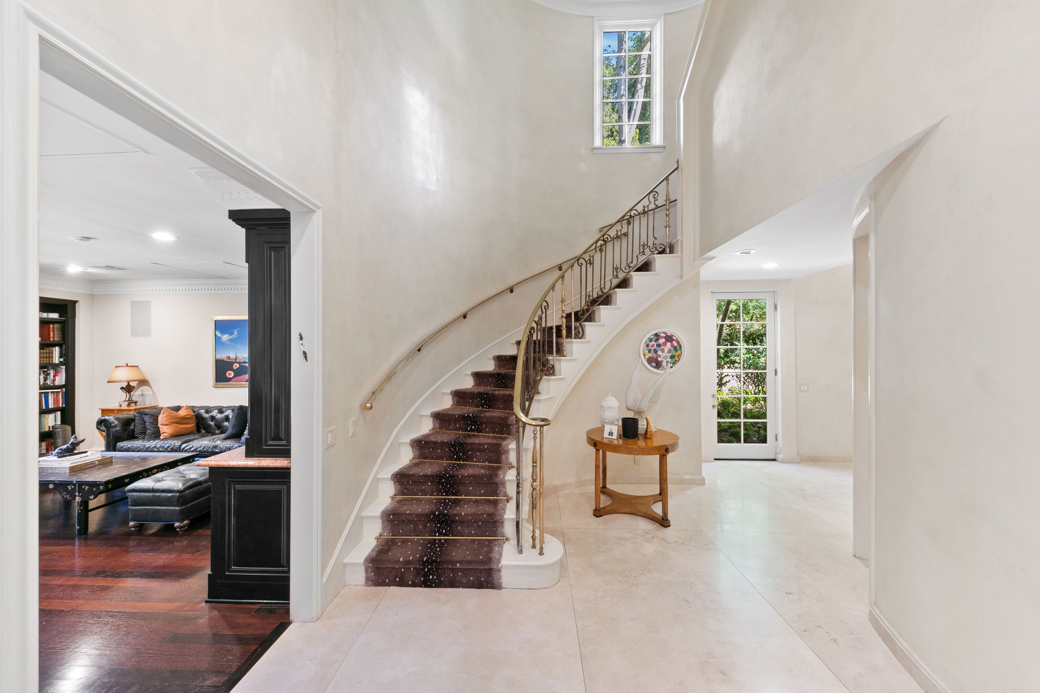 1118 San Ysidro Drive 