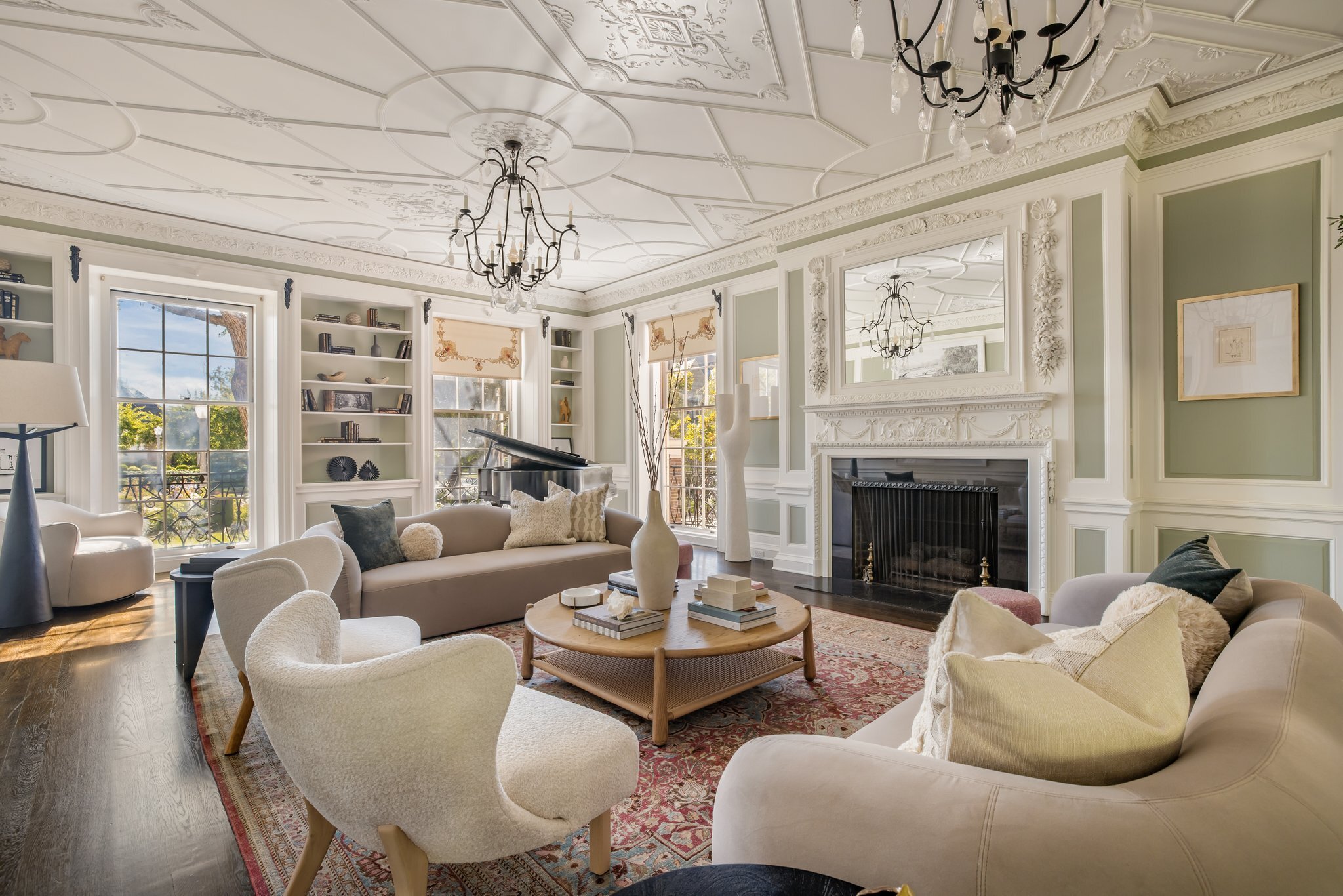 100 South Hudson Place