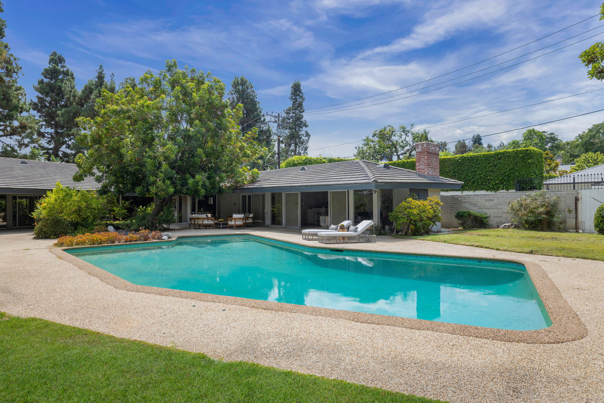 1805 Lexington Road