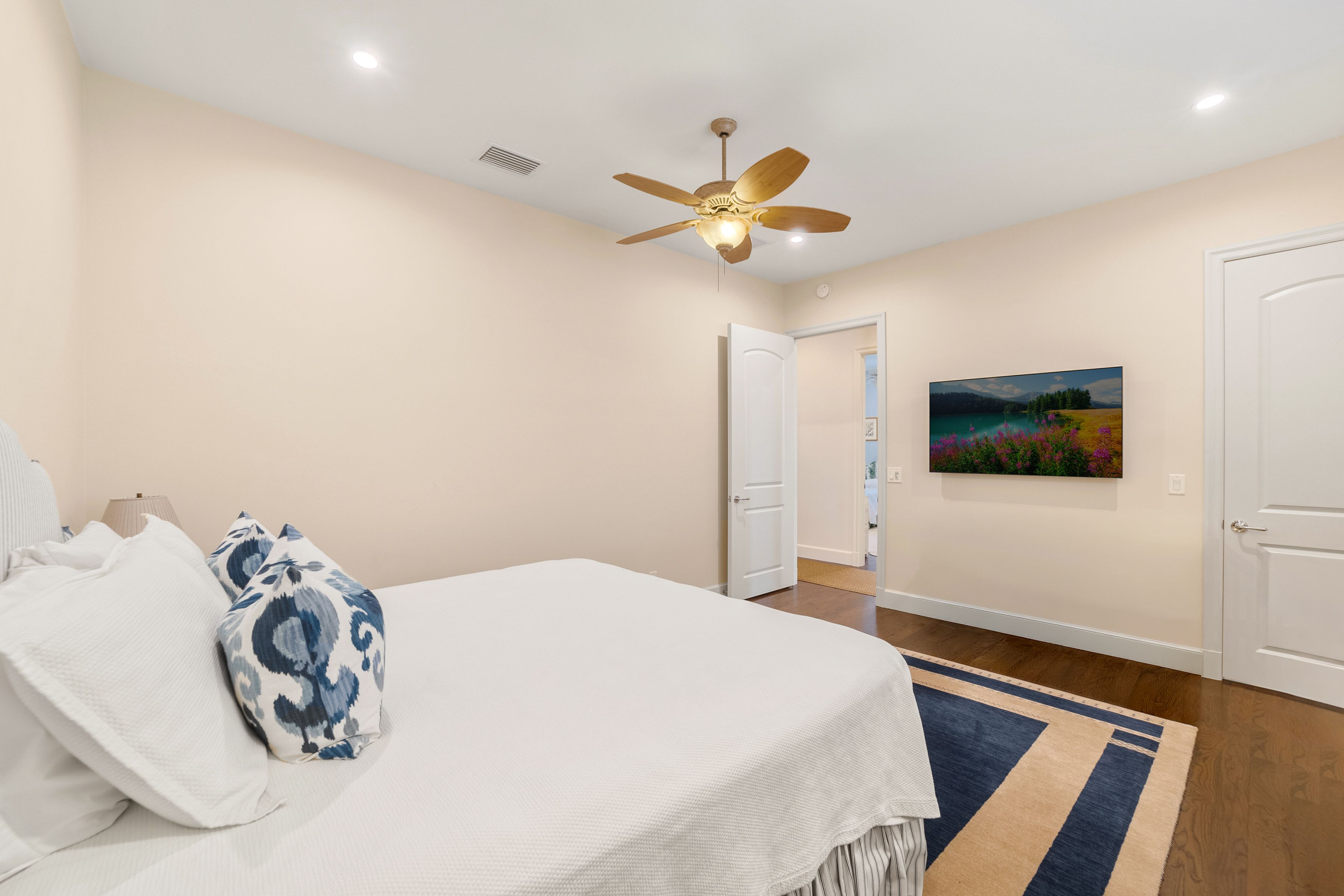 229 Edmor Road