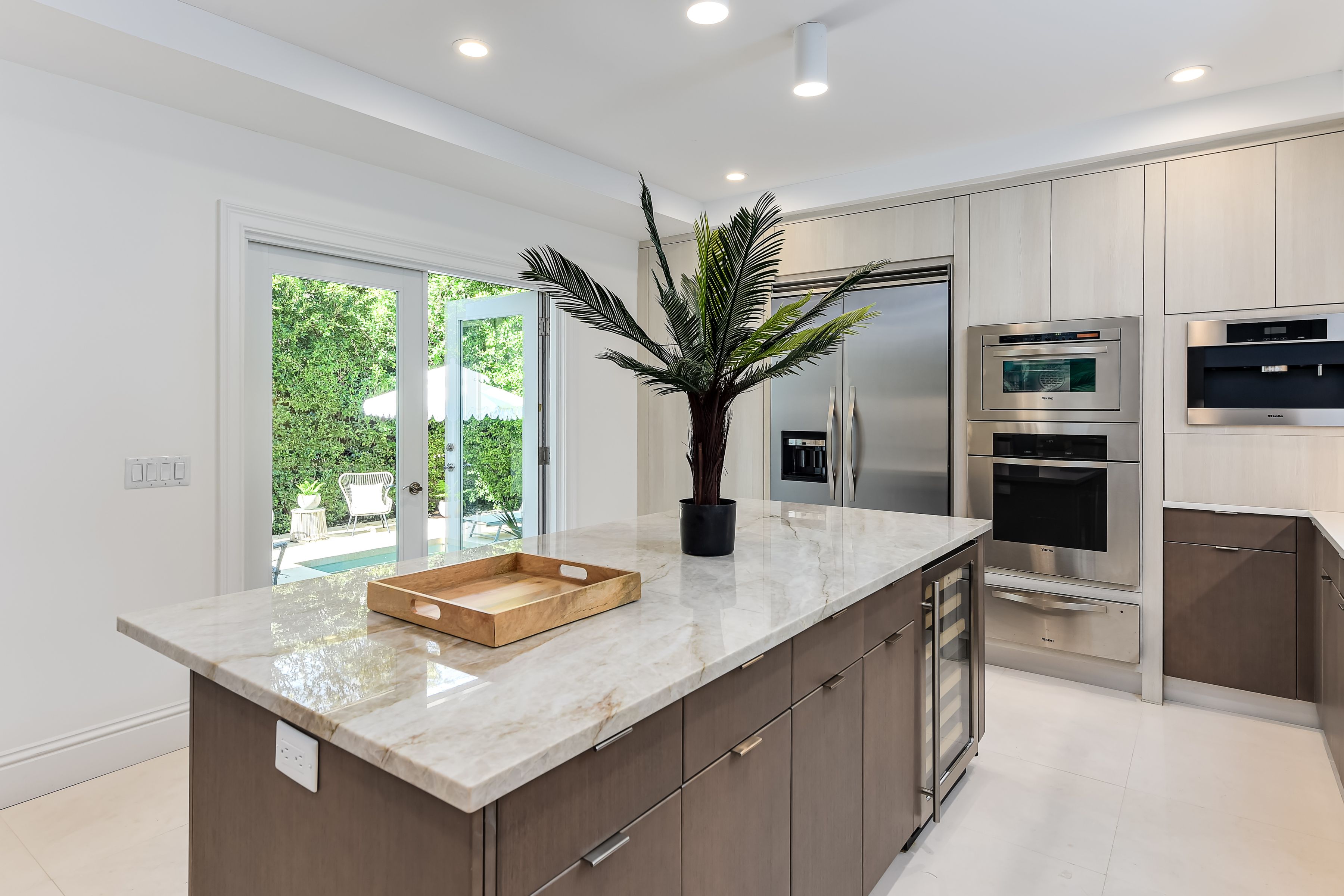 443 Seaview Avenue