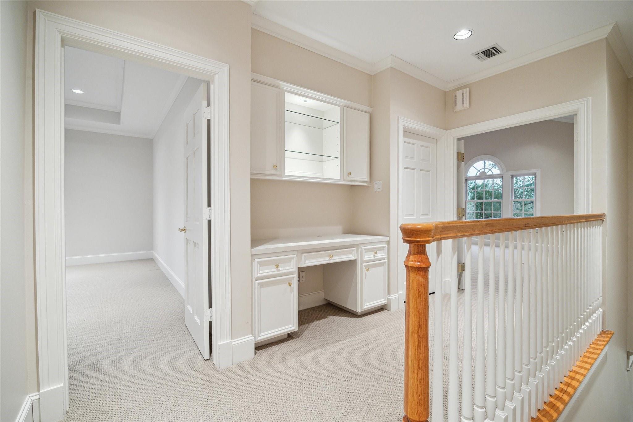 10235 Pineland Drive