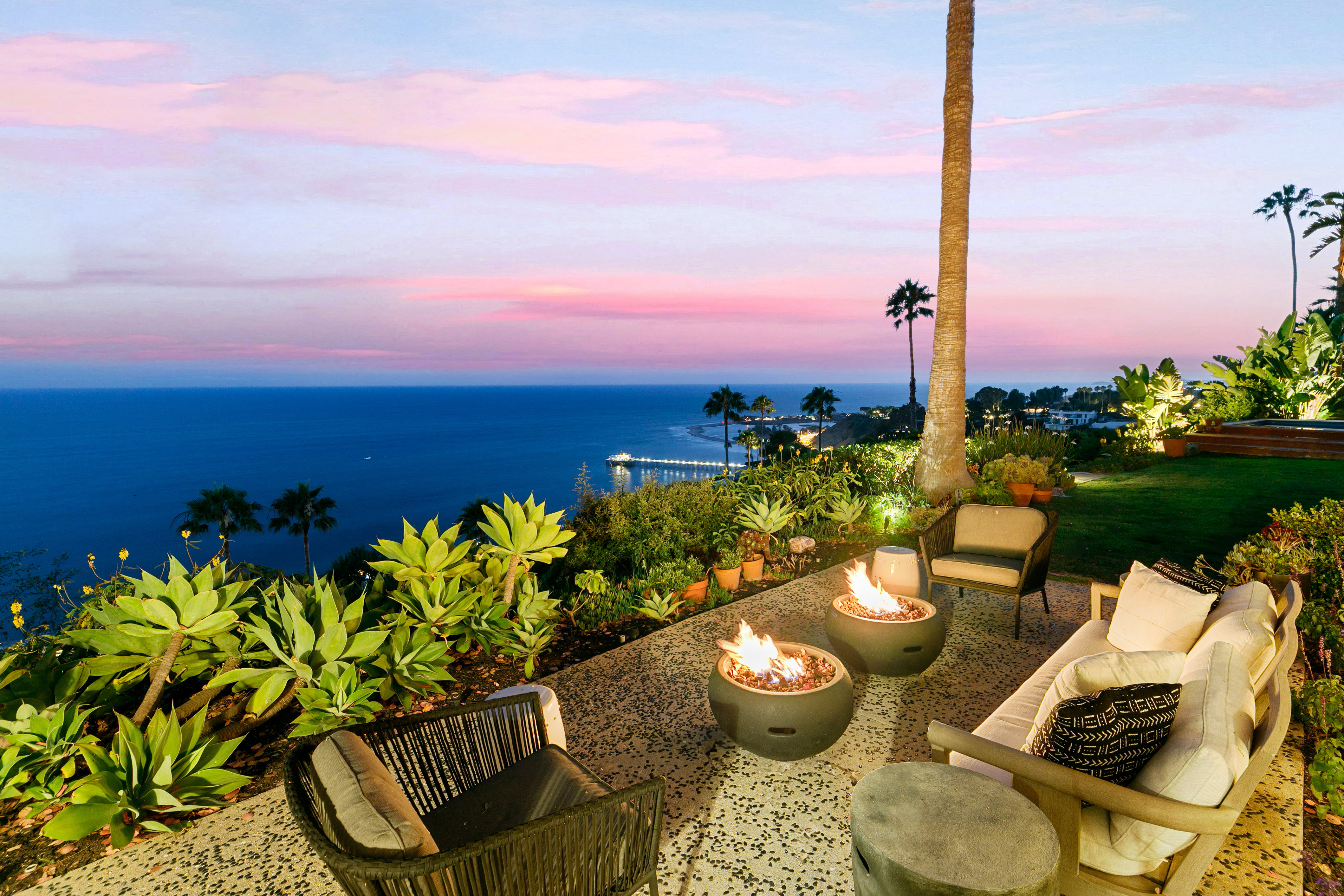 3662 Sweetwater Canyon Drive 