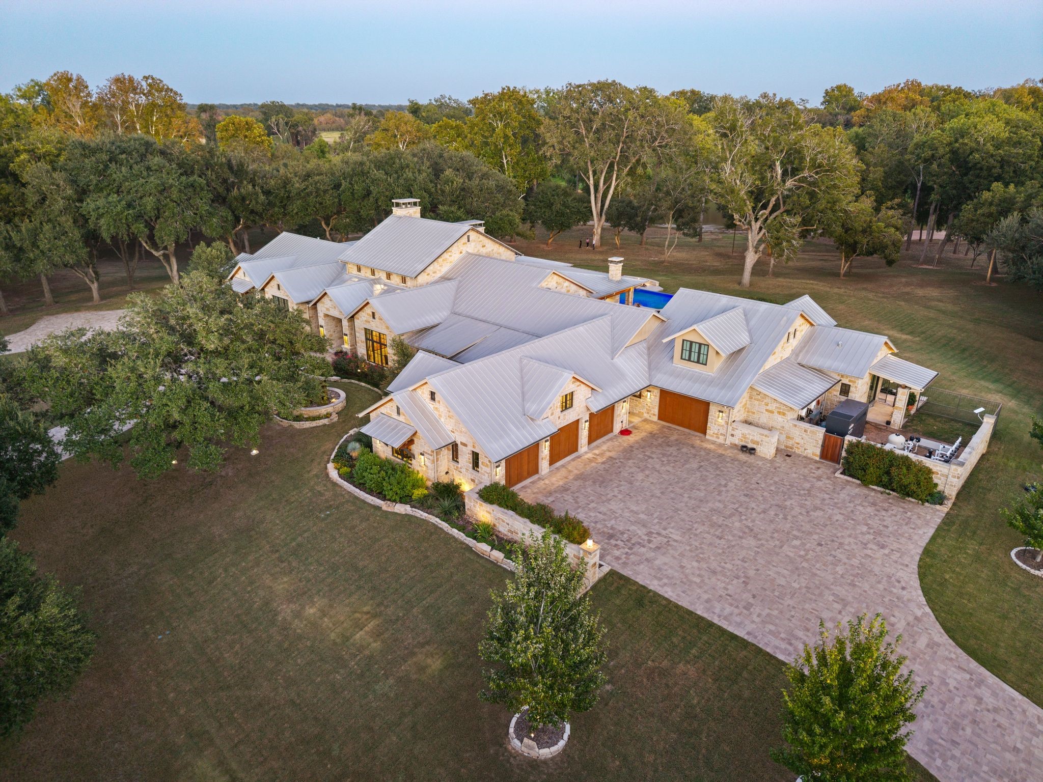 3401 Pueblo Viejo Lane, Sealy, TX
