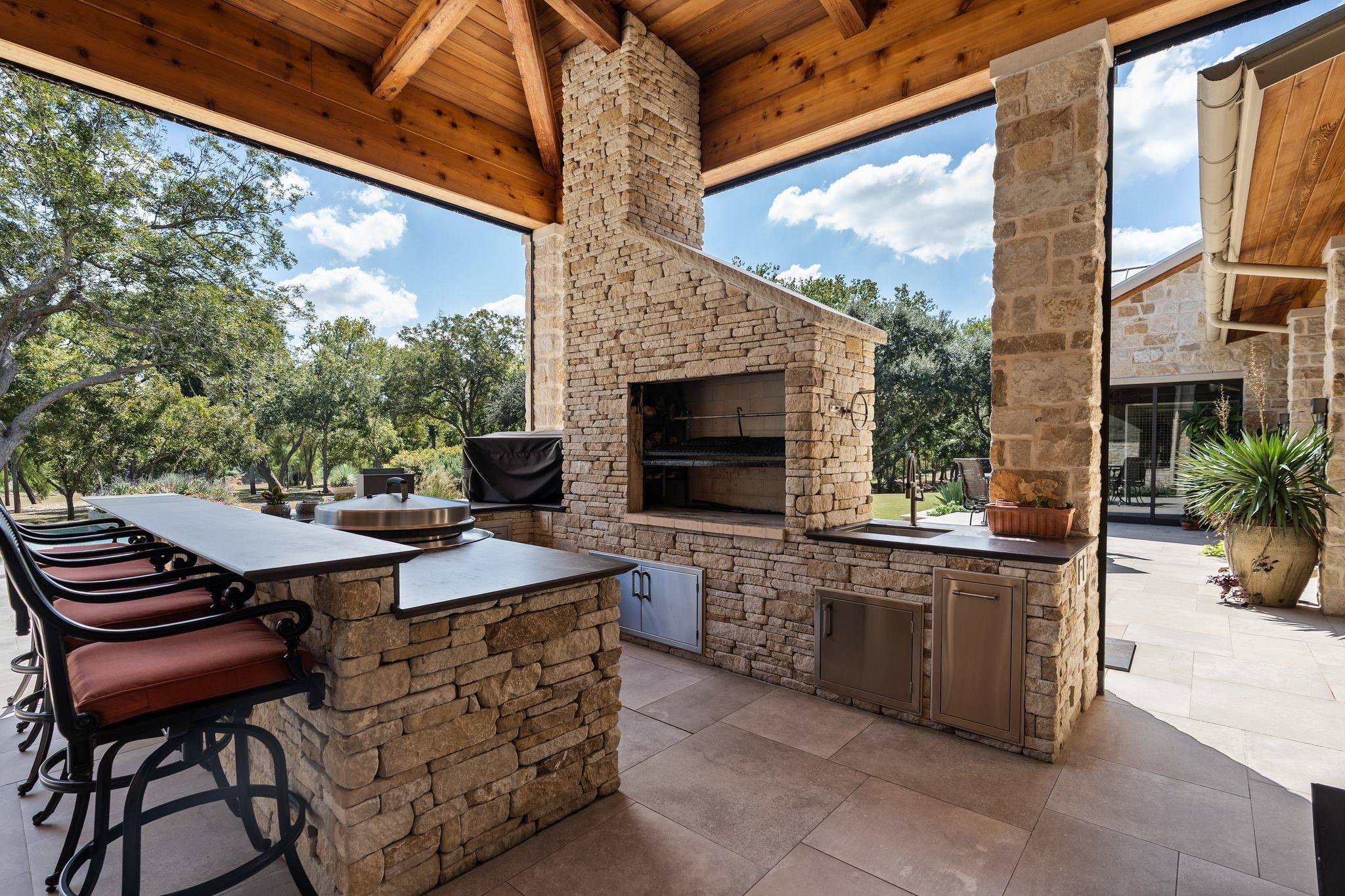 3401 Pueblo Viejo Lane, Sealy, TX