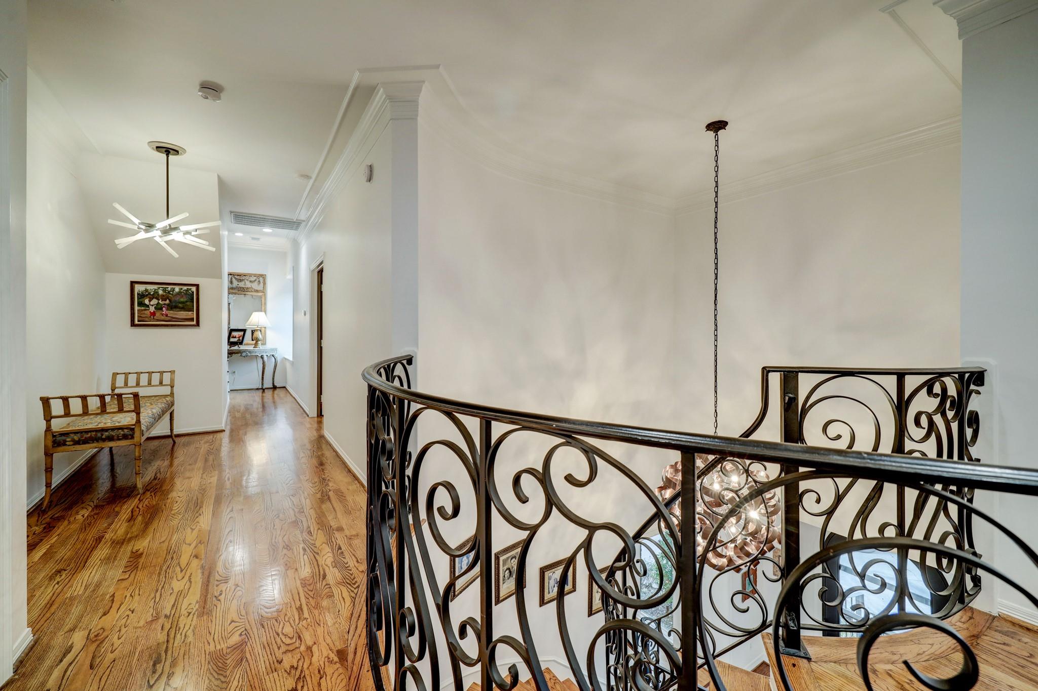 8 Exbury Way