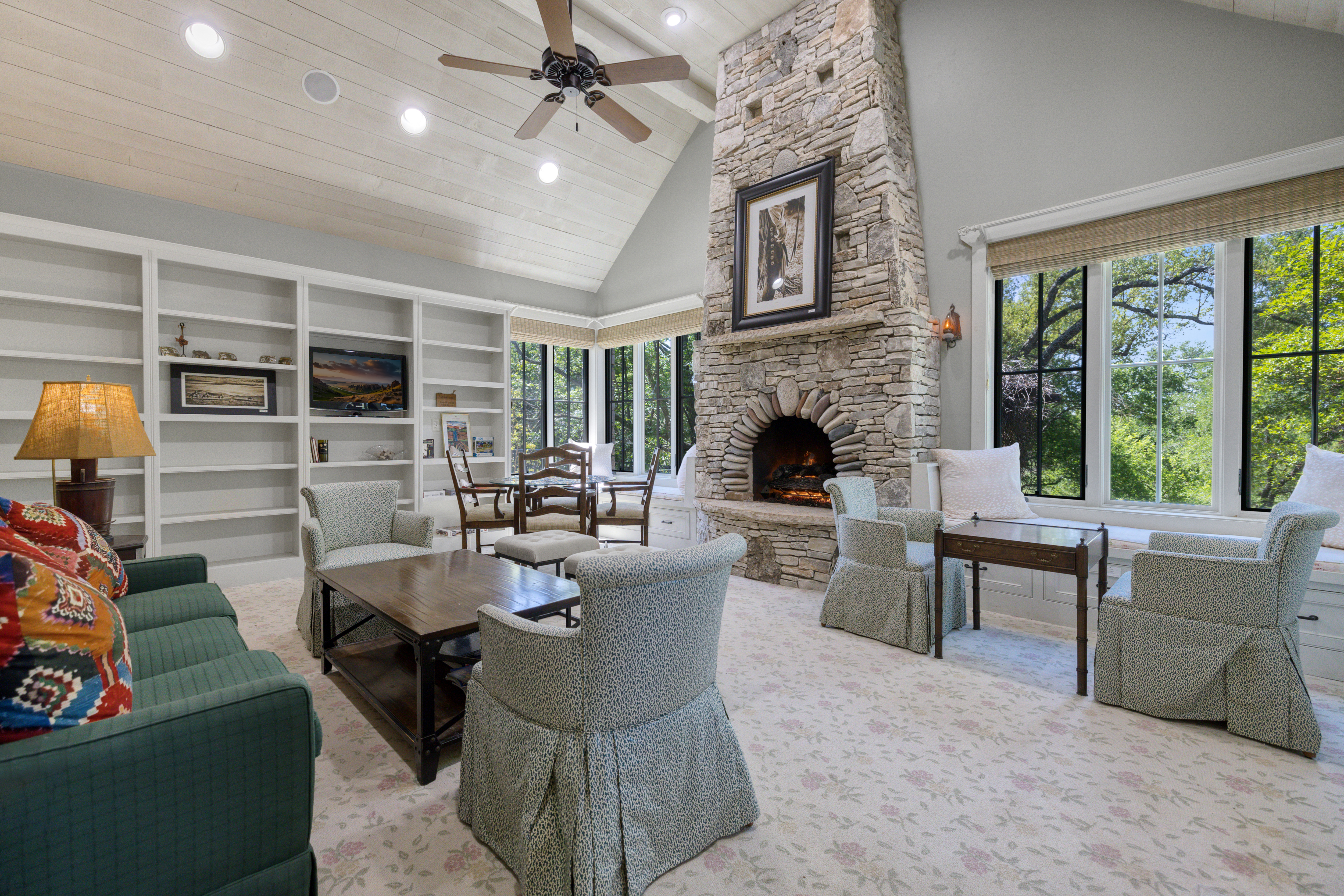 18059 Farm to Market Road 1826 