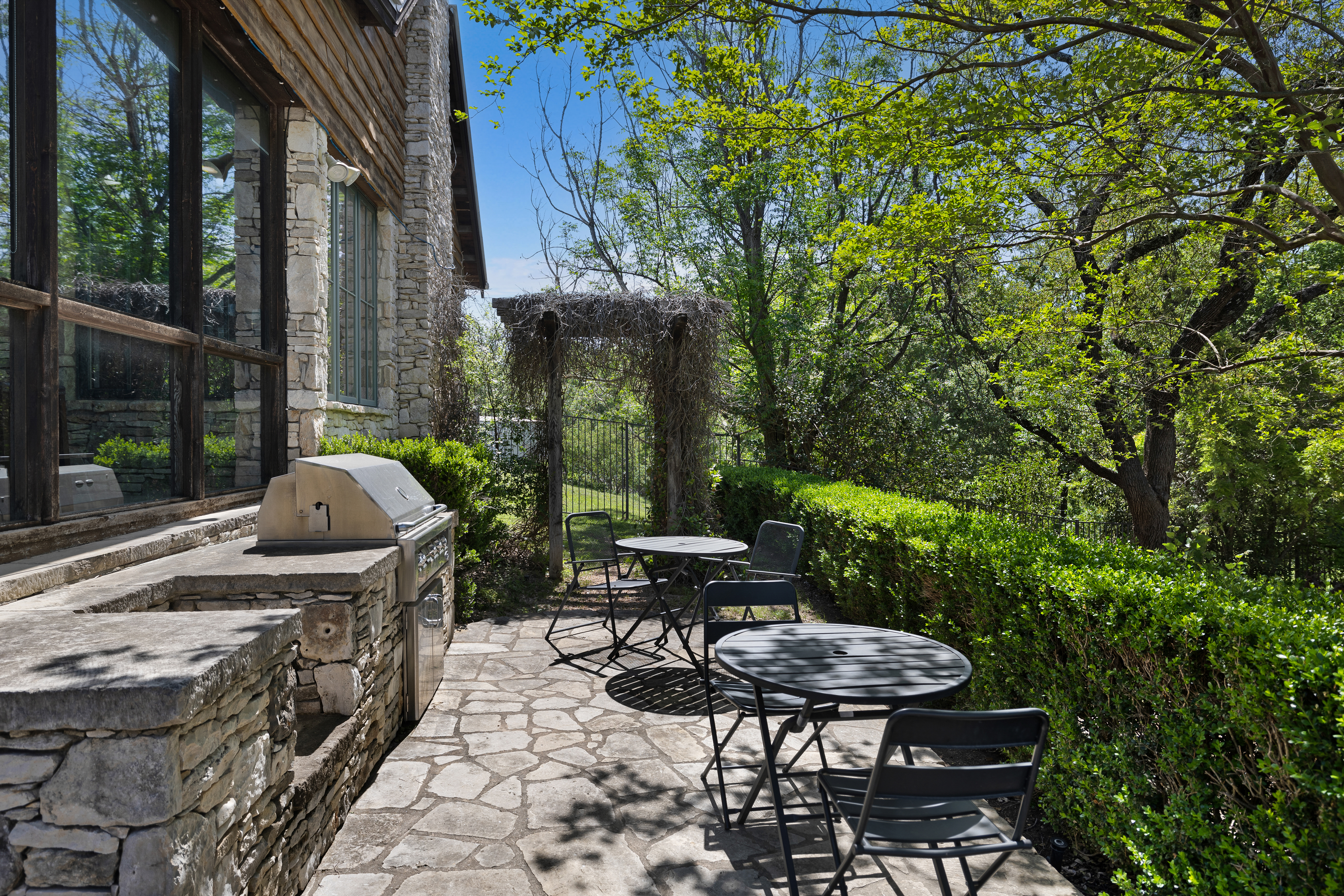 18059 Farm to Market Road 1826 