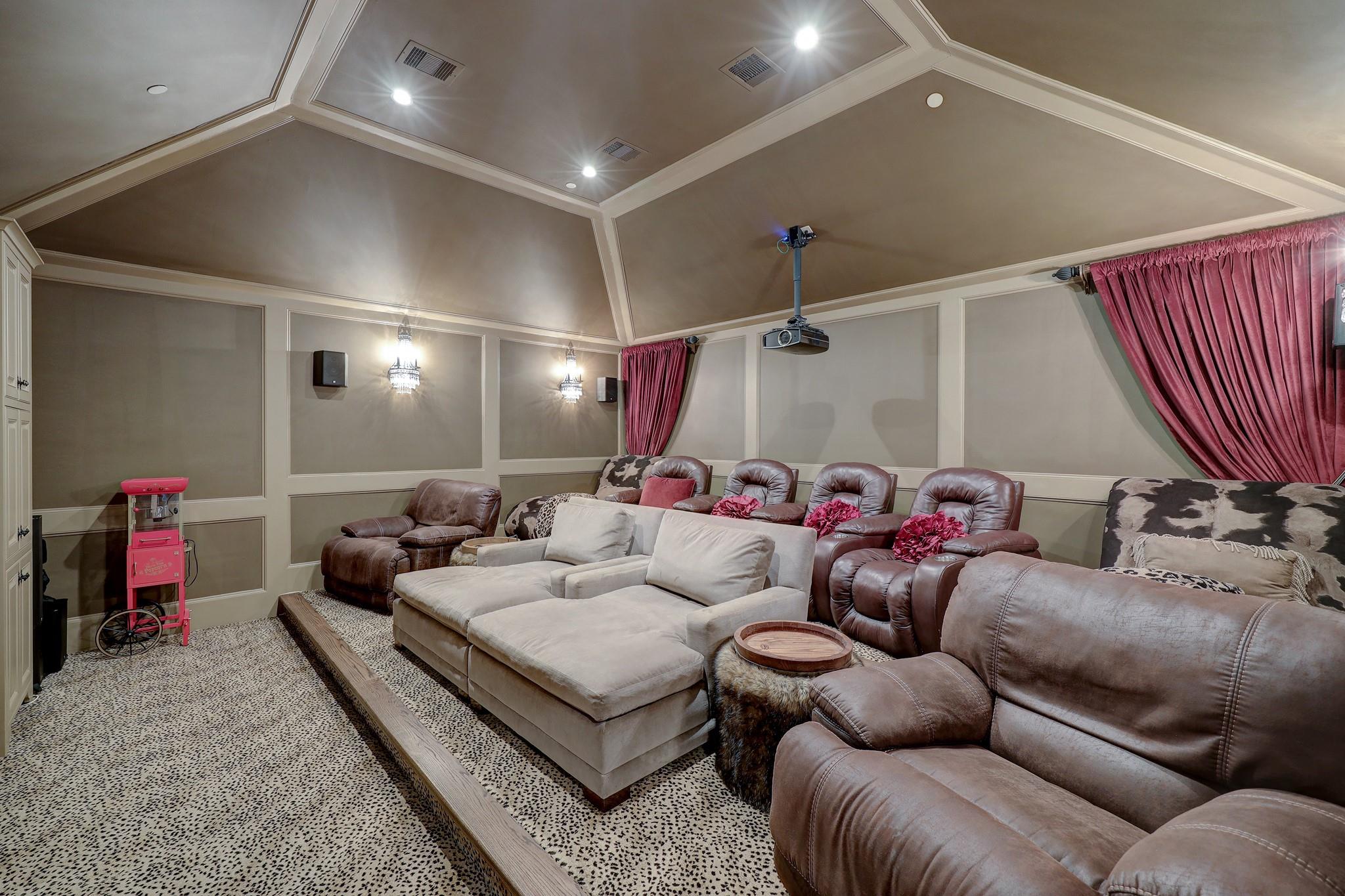 11738 Greenbay Drive