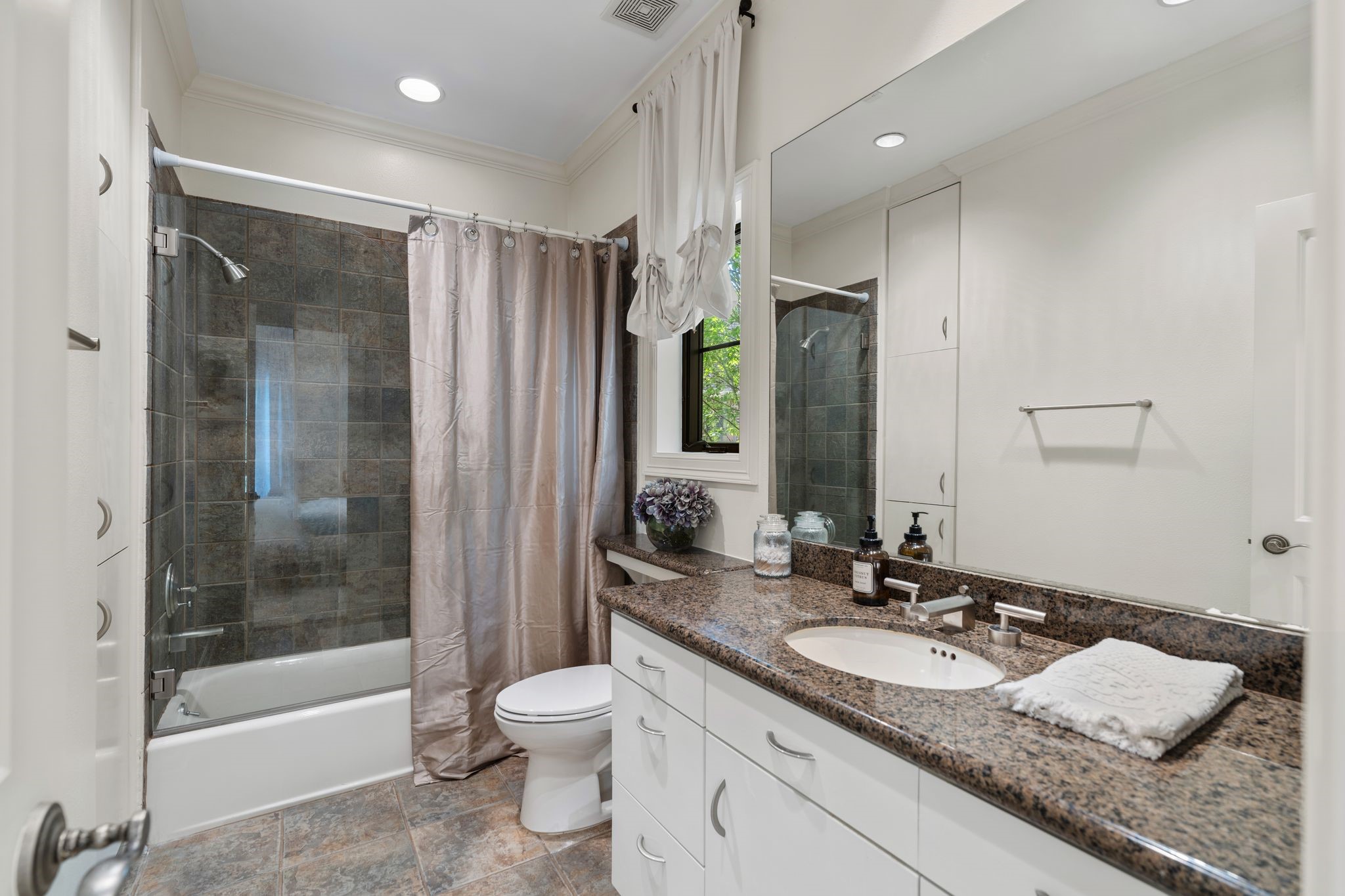 30 Hackberry Lane A