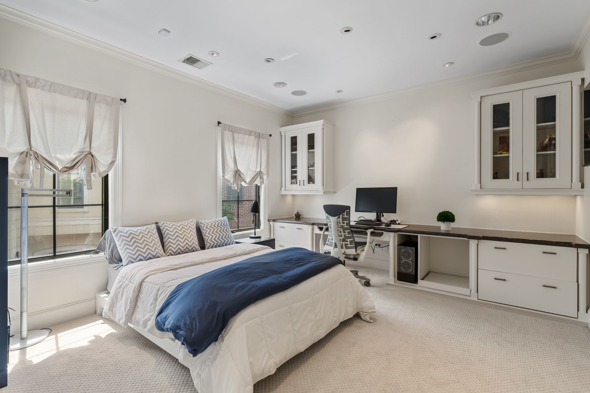 30 Hackberry Lane A