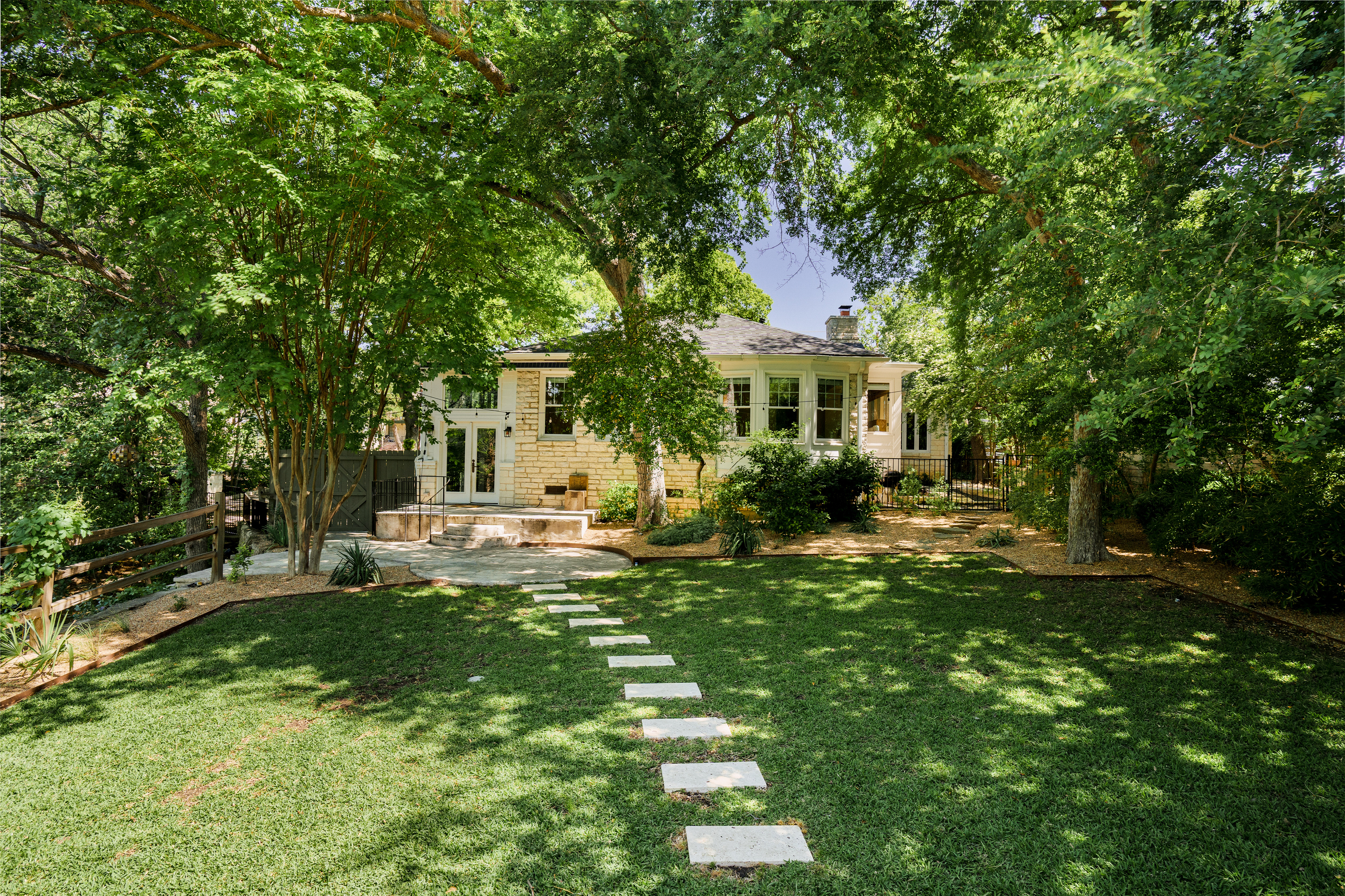 2111 Enfield Road 