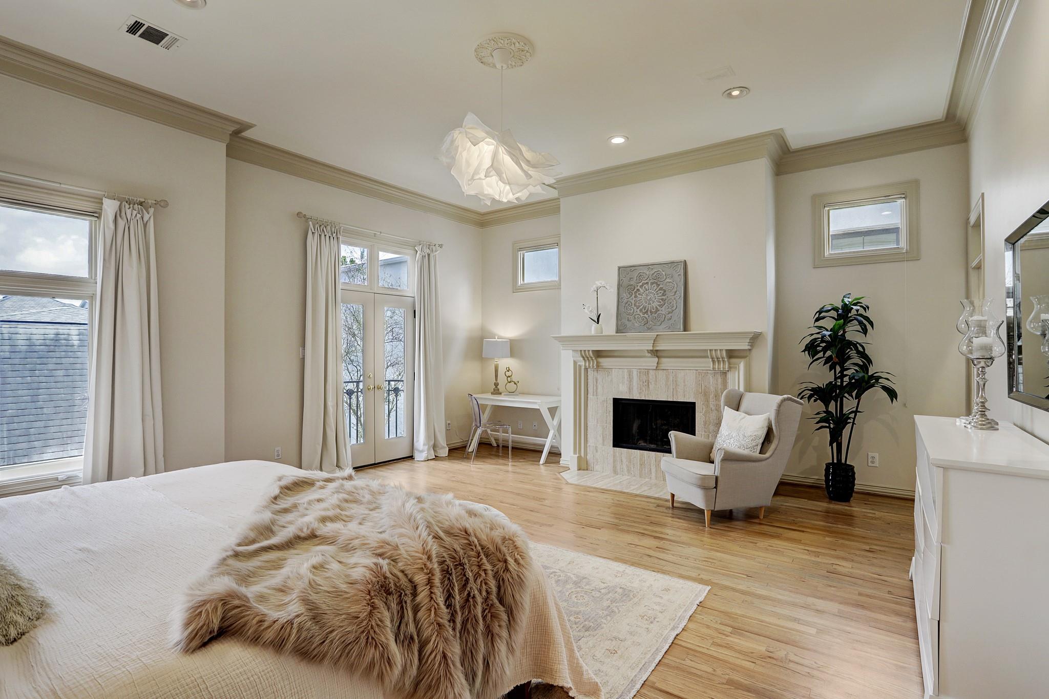 2523 Westgate Drive