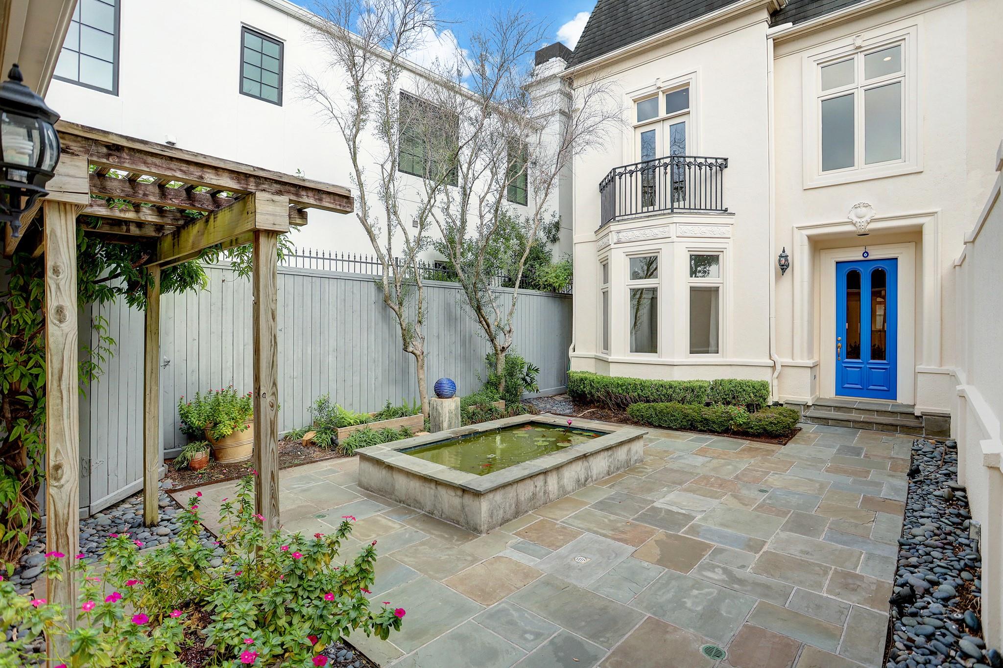 2523 Westgate Drive