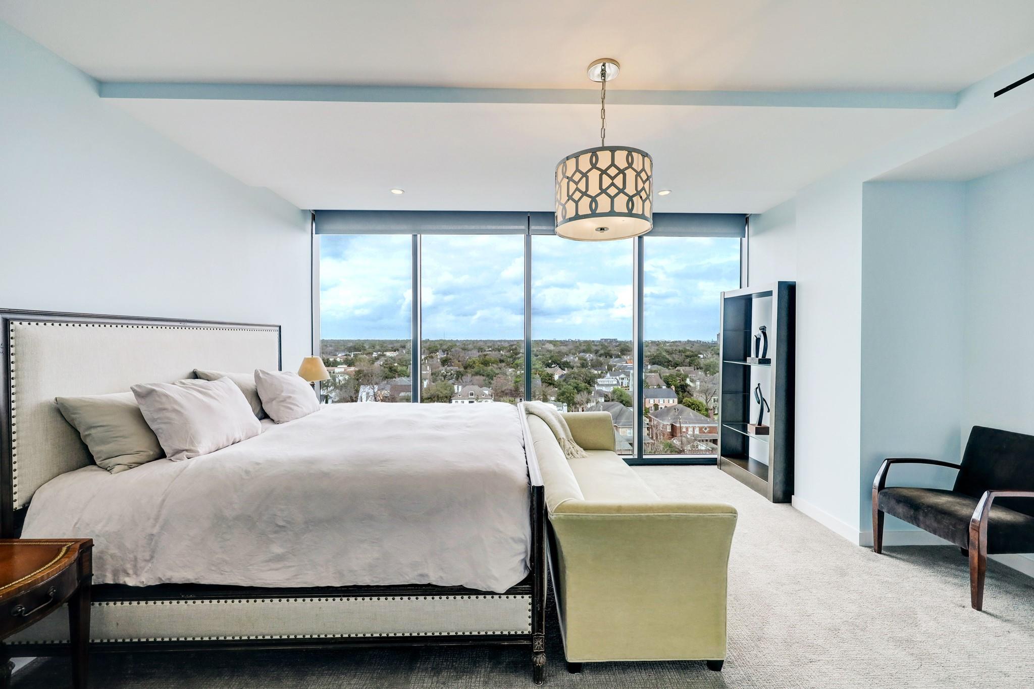 3433 Westheimer Road #803