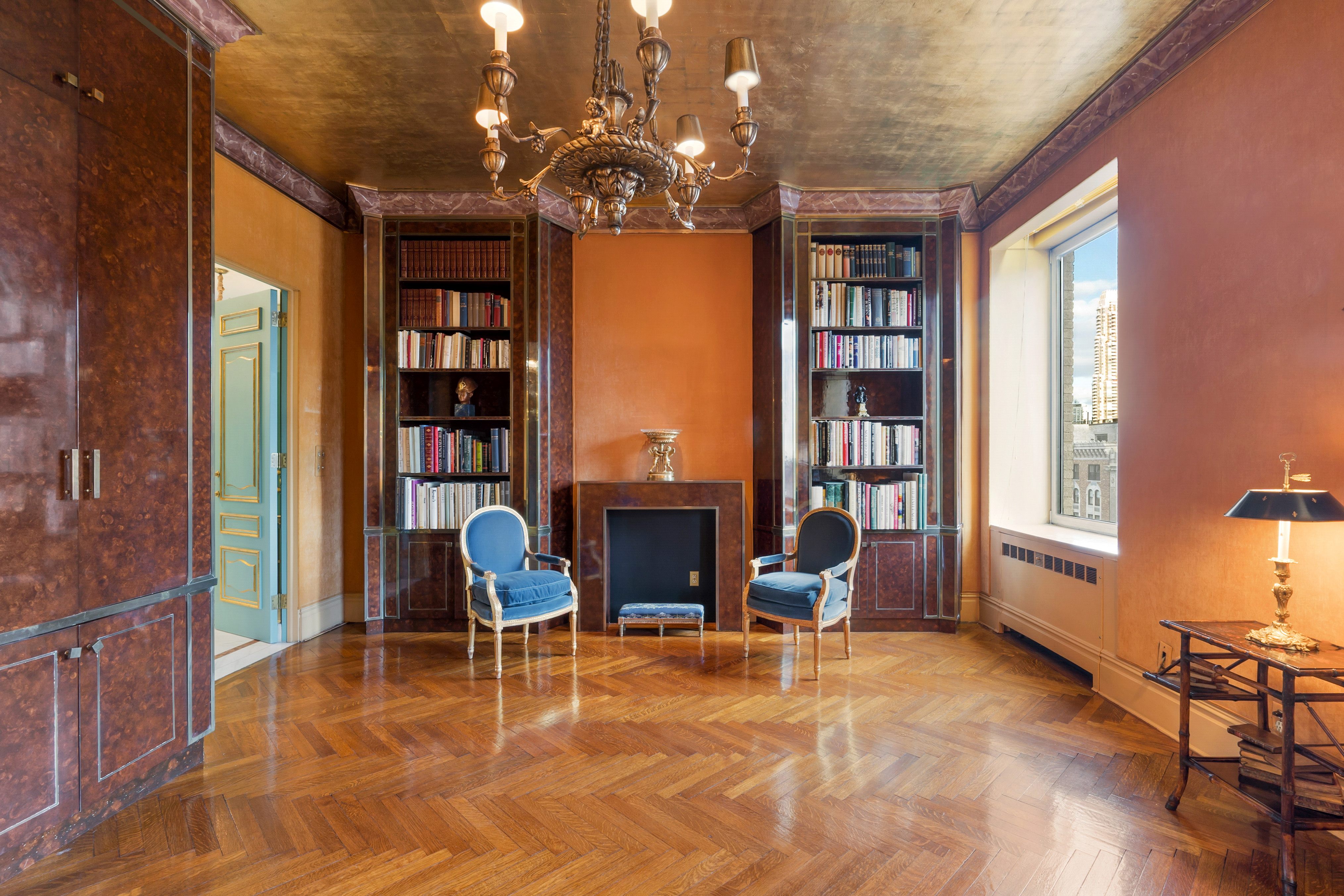 550 Park Avenue Apt 12A