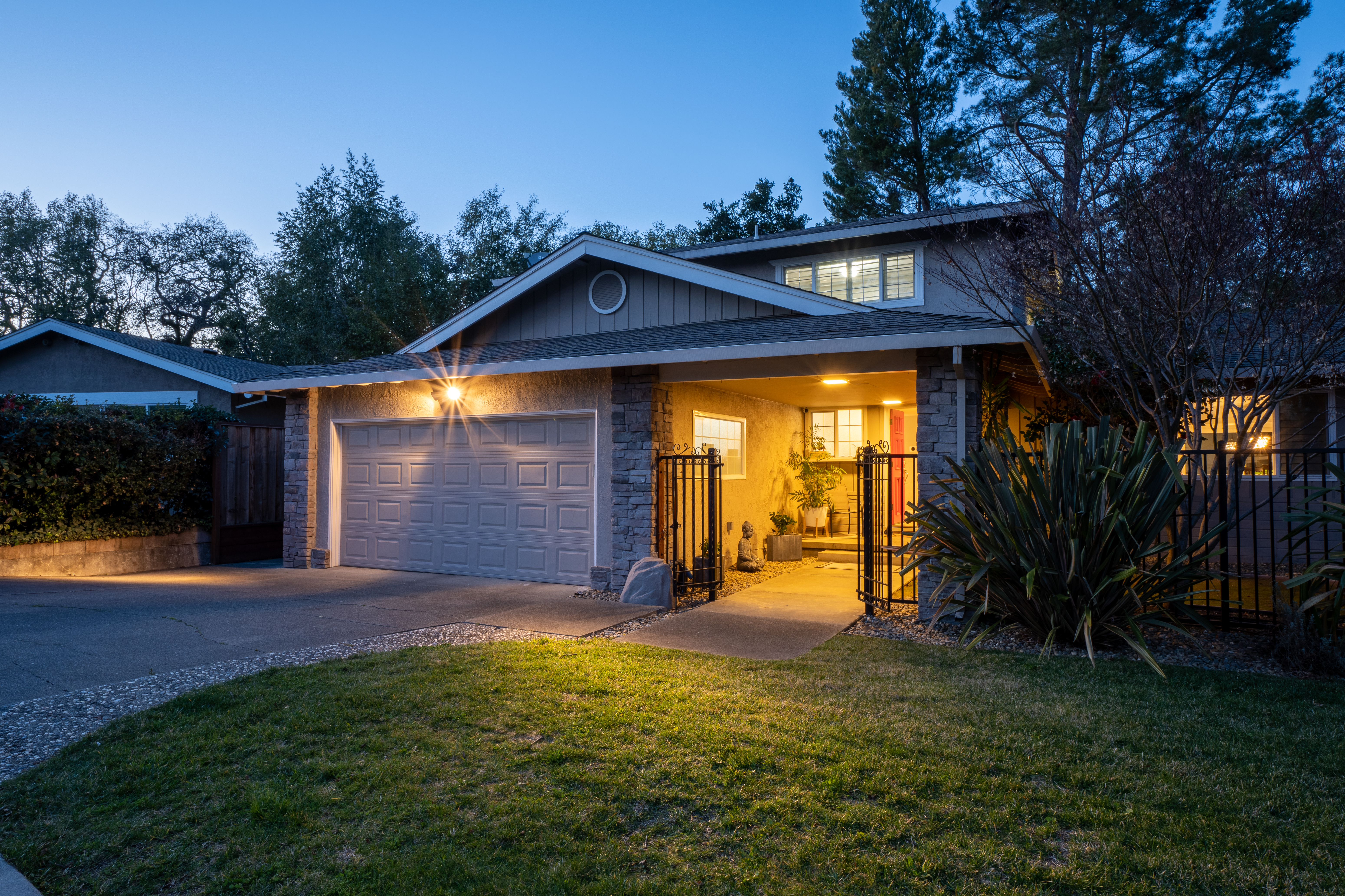 1001 Stonybrook Dr