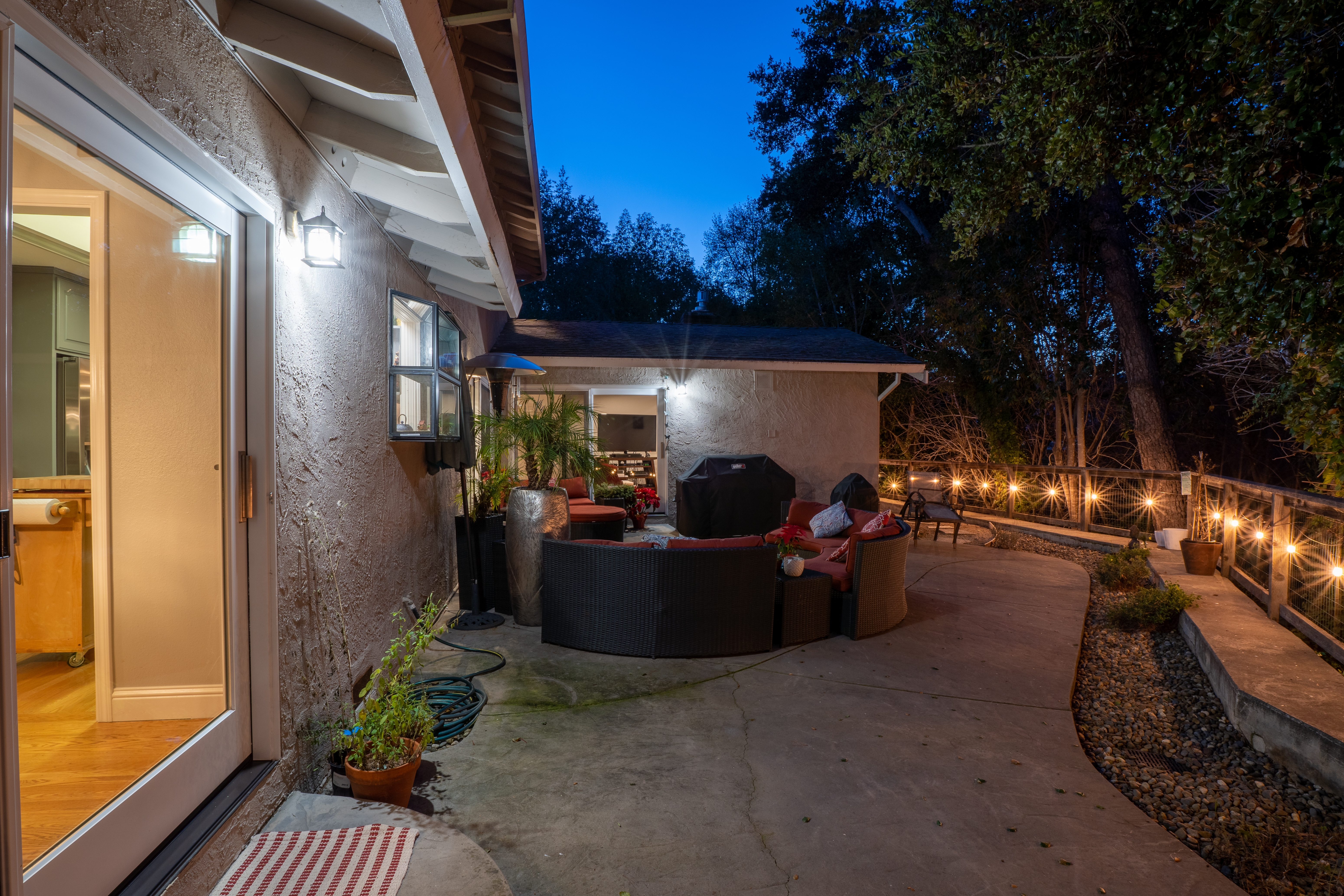 1001 Stonybrook Dr