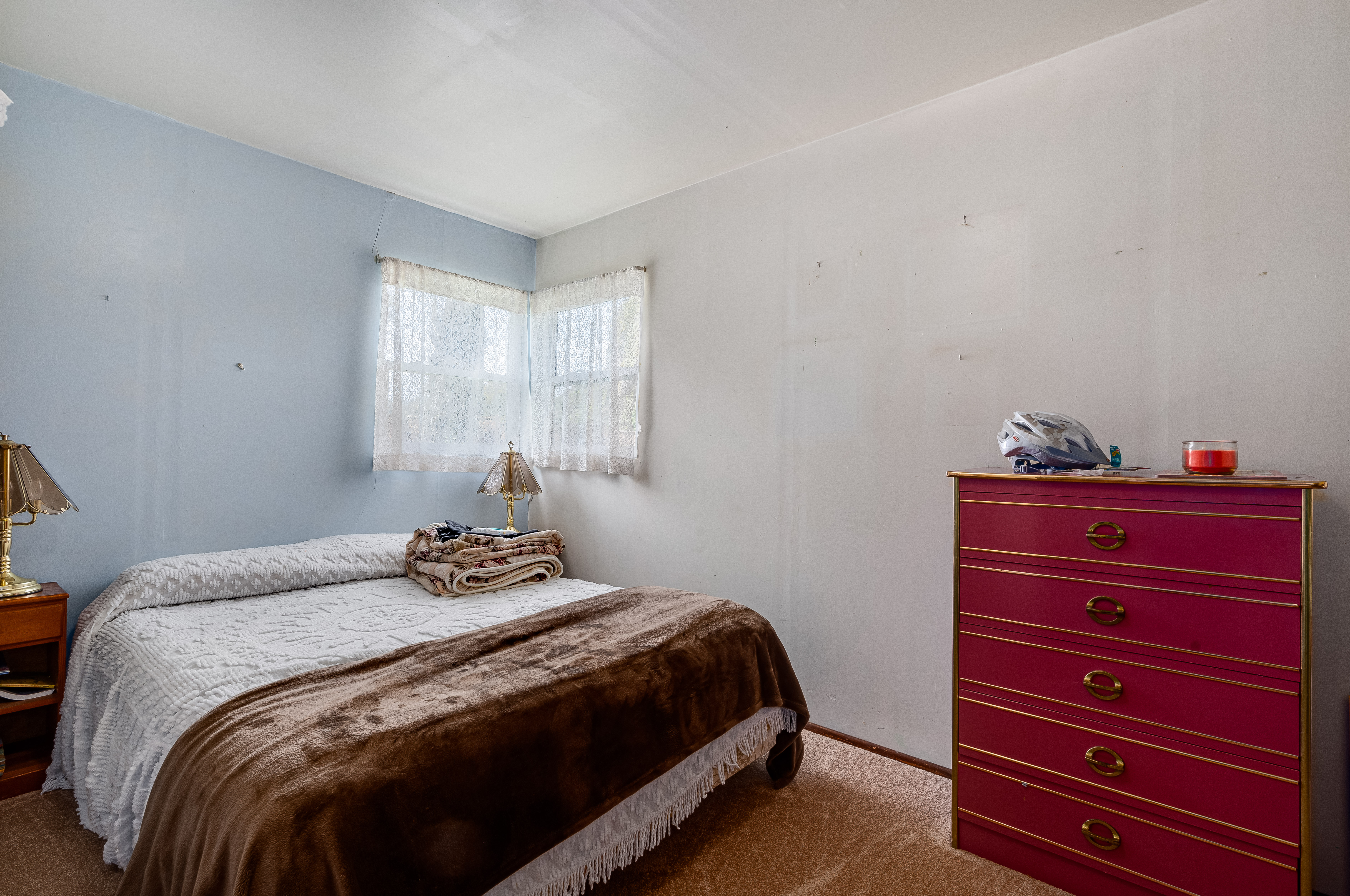 3140 Golden Gate Drive